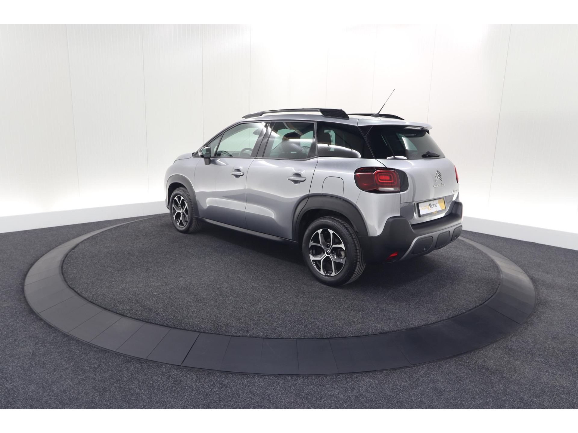 Citroen C3 Aircross PureTech 130 EAT6 Max | Parkeersensoren | Stoelverwarming | Apple Carplay | 16 Inch Lichtmetalen Velgen
