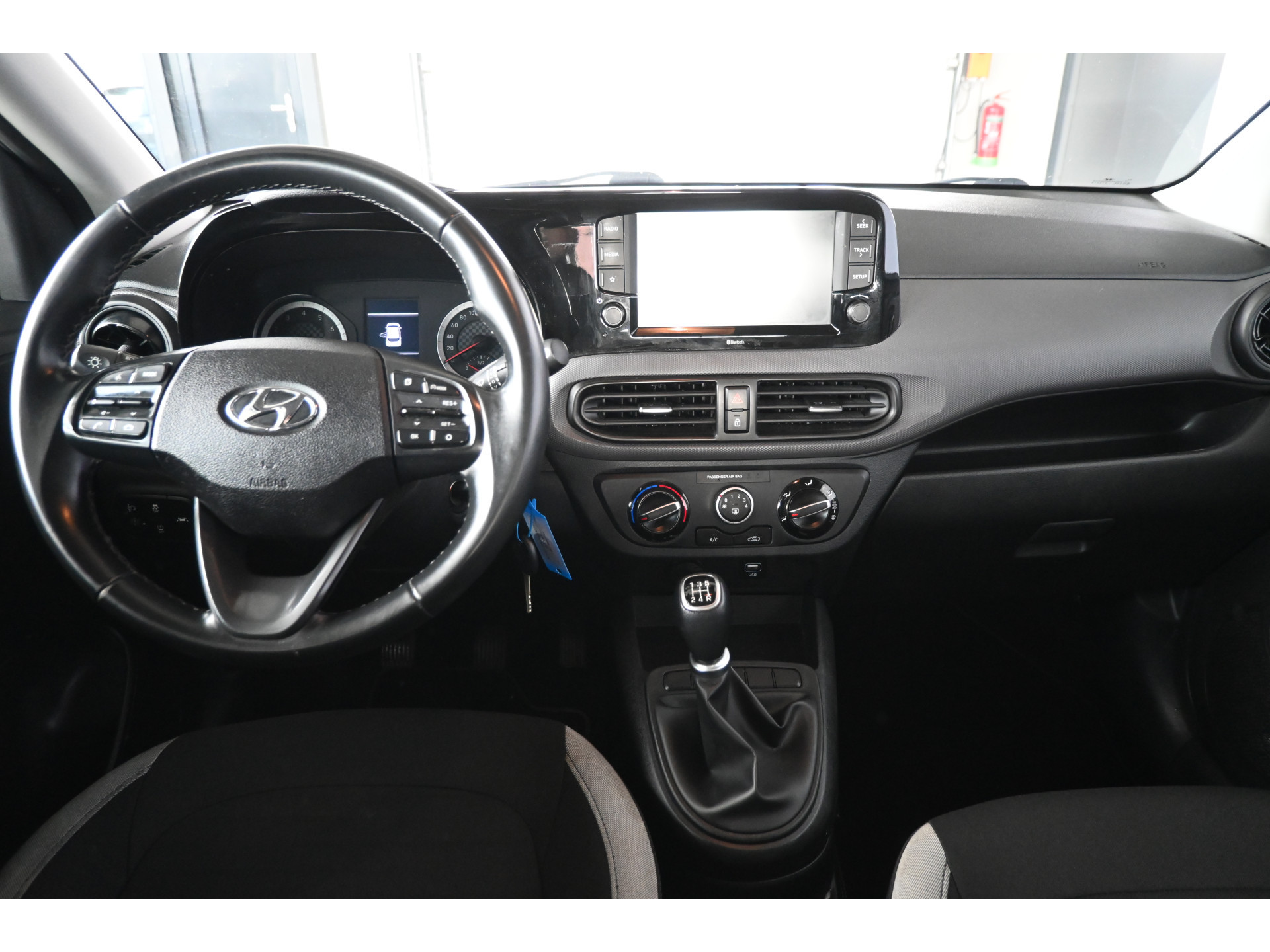 Hyundai i10 1.0 Comfort Airco Carplay Cruise Control LED 1e Eigenaar Rijklaarprijs! Inruil Mogelijk!