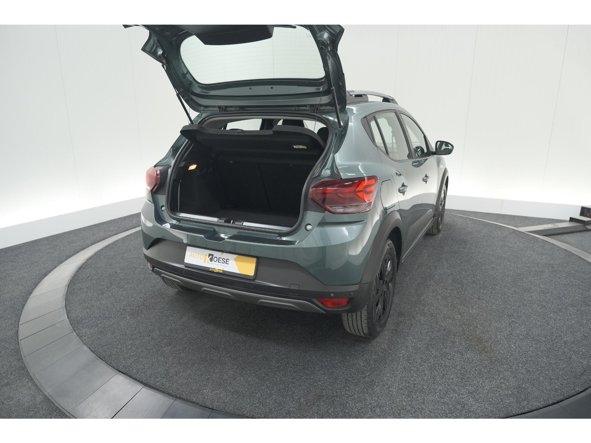 Dacia Sandero Stepway TCe 90 Extreme | Camera | Dodehoekdetectie | Navigatie | Apple Carplay