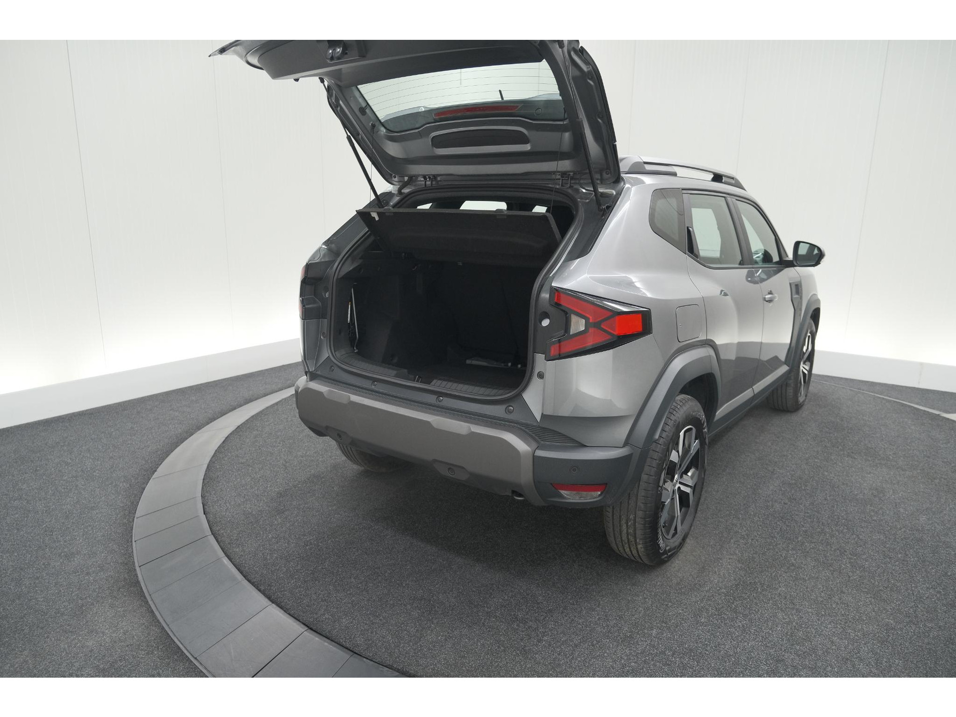 Dacia Duster Mild Hybrid 130 Expression | Camera | Stoelverwarming | Apple Carplay | Navigatie