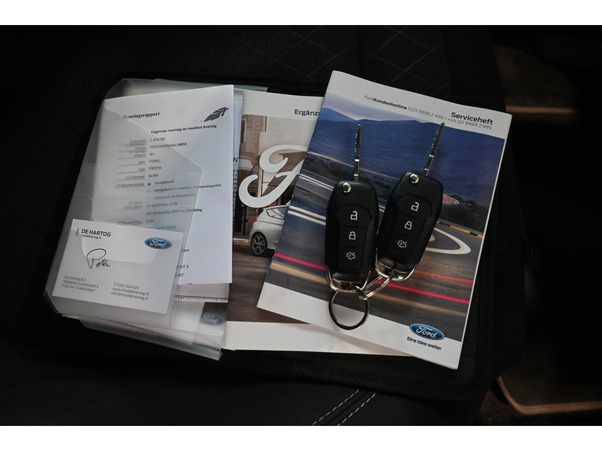 Ford Fiesta 1.0 EcoBoost Hybrid Active X Navigatie Caplay Stoel/Stuurverwarming Goed Onderhouden! Inruil Mogelijk!
