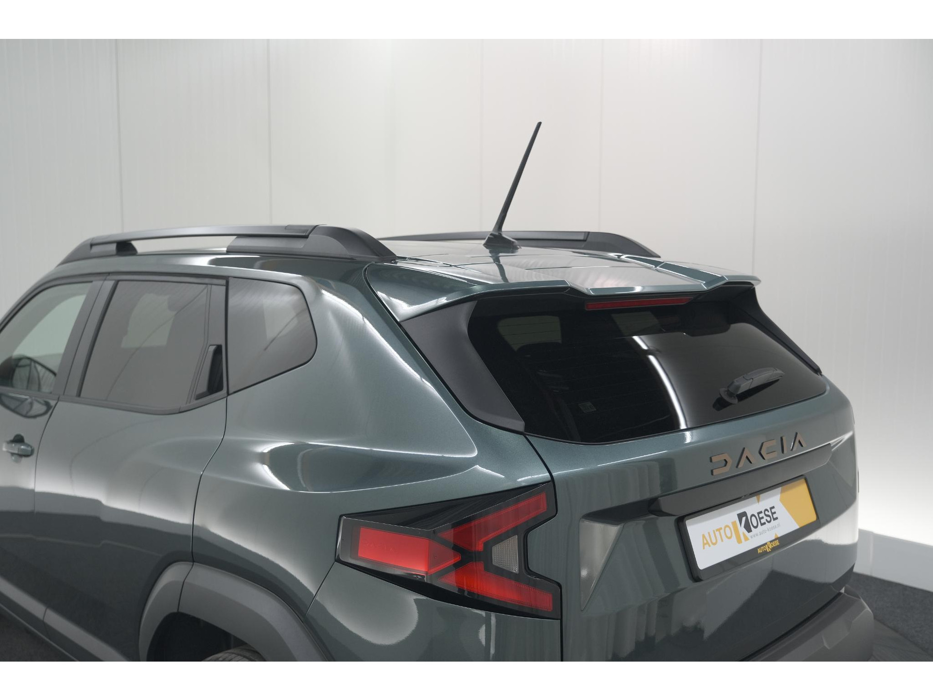 Dacia Duster Mild Hybrid 130 Extreme | Camera | Apple Carplay | Parkeersensoren | Stuurwielverwarming