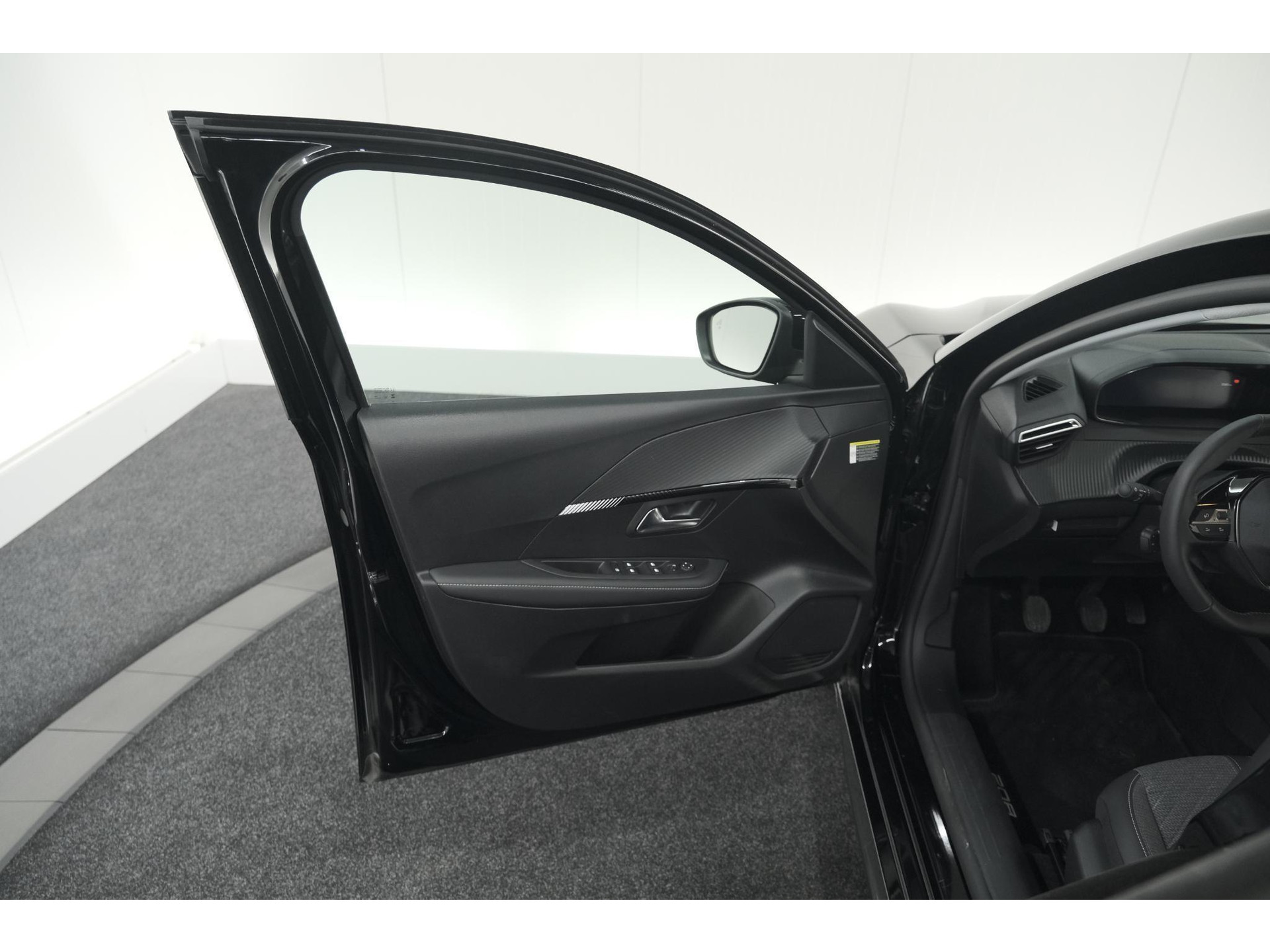 Peugeot 208 PureTech 100 Allure | 360 Camera | Dodehoekdetectie | Navigatie