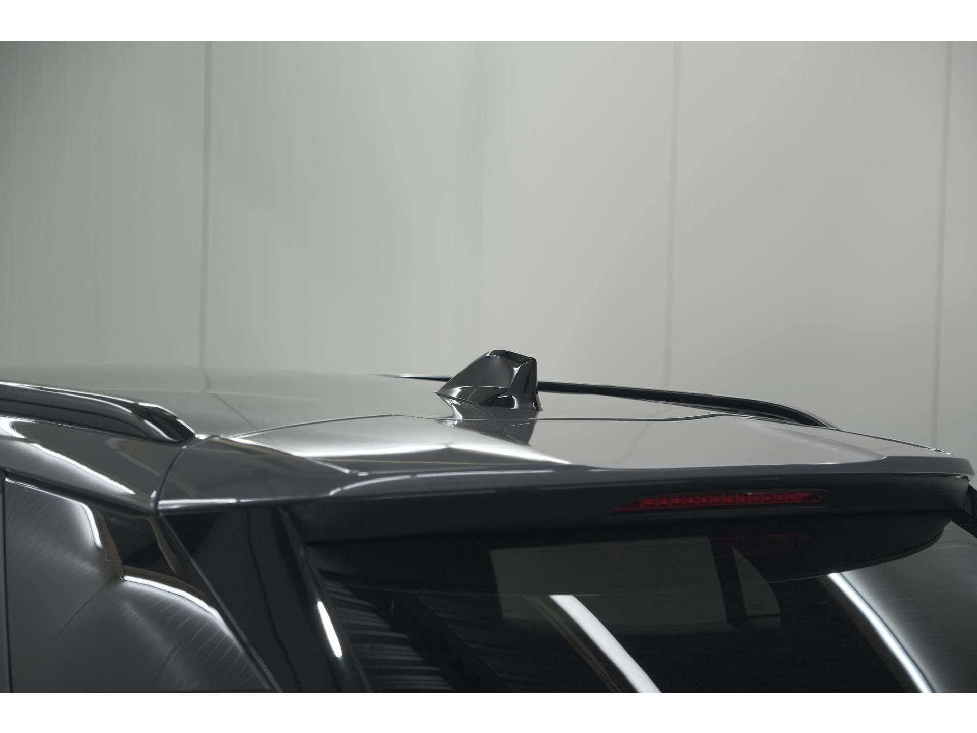 Peugeot 2008 Hybrid 136 e-DCS6 Allure | 360 Camera | Navigatie | Adaptieve Cruise Control | Dodehoekdetectie