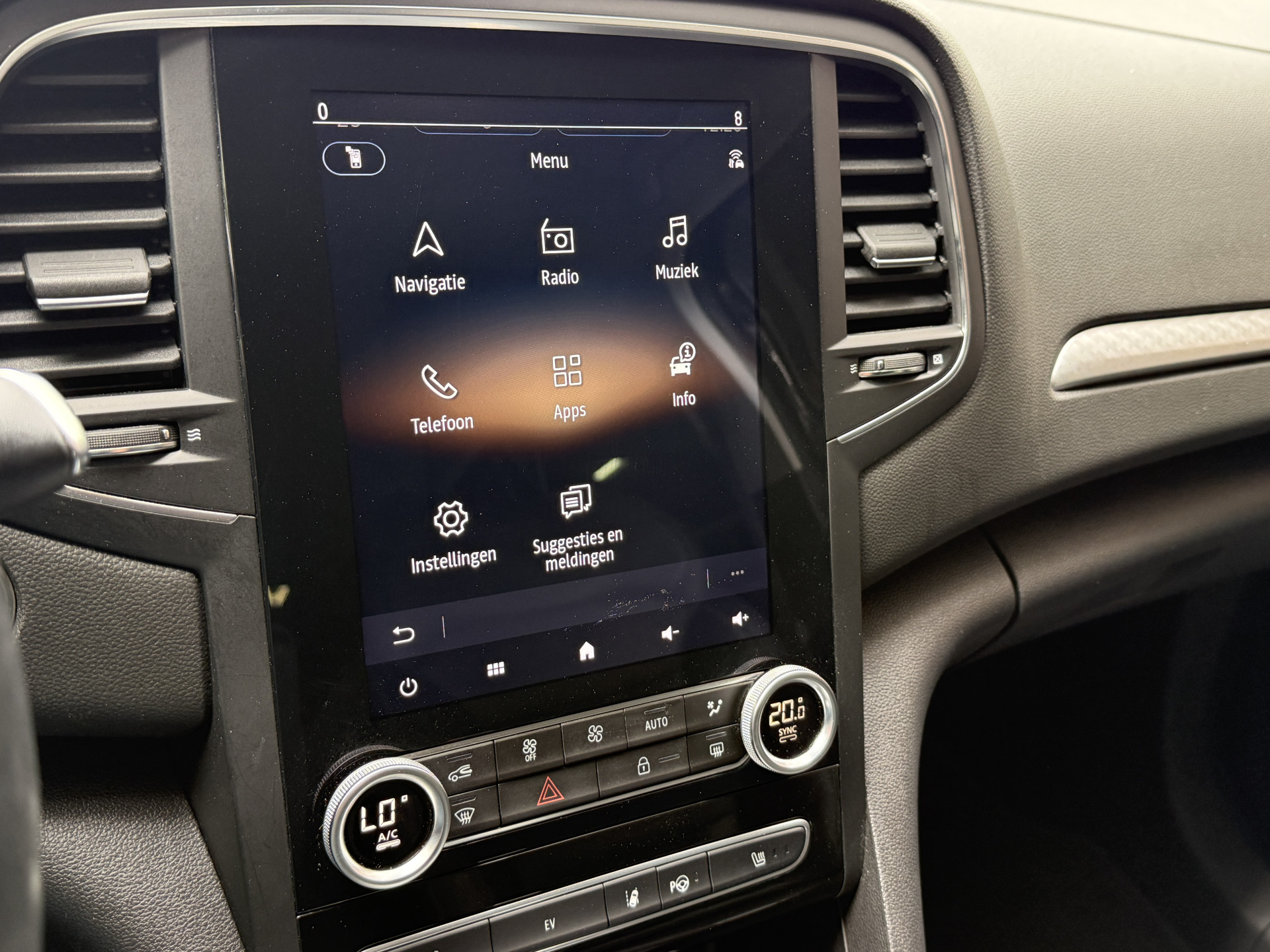 Renault Mégane Estate 1.6 E-Tech Plug-In Hybrid 160 Business Edition One | Apple Carplay | Stoel/stuurverwarming | Full LED | Keyless