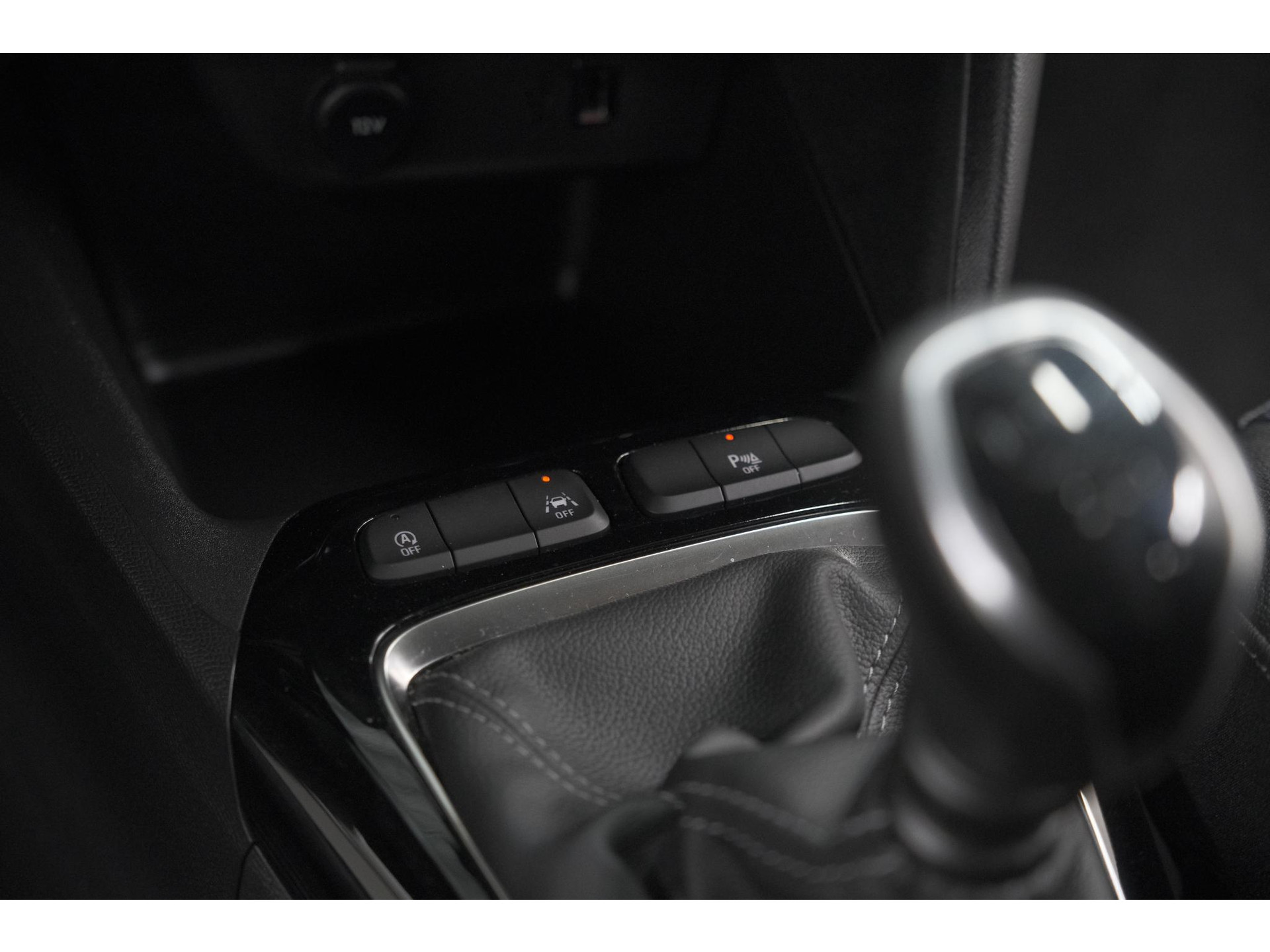 Opel Corsa 1.2 Turbo 100 Ultimate | Panoramadak | Camera | Dodehoekdetectie | Apple Carplay