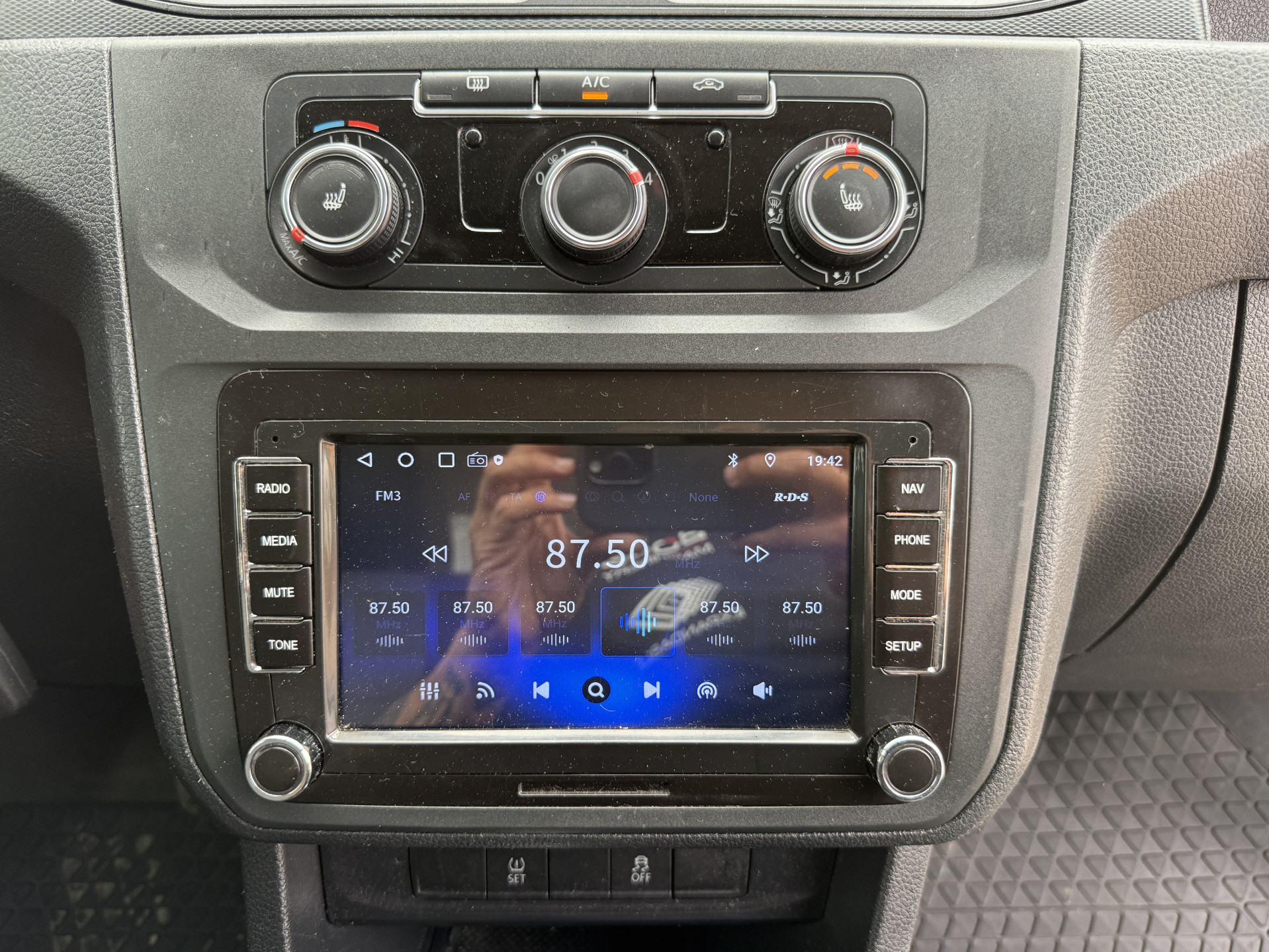 Volkswagen e-Caddy 37kWh 113PK L2H1 Elektrisch Caddy ABT Maxi 37,3kWh 159km WLTP LED Trekhaak Airco Stoelverwarming Parkeersensoren