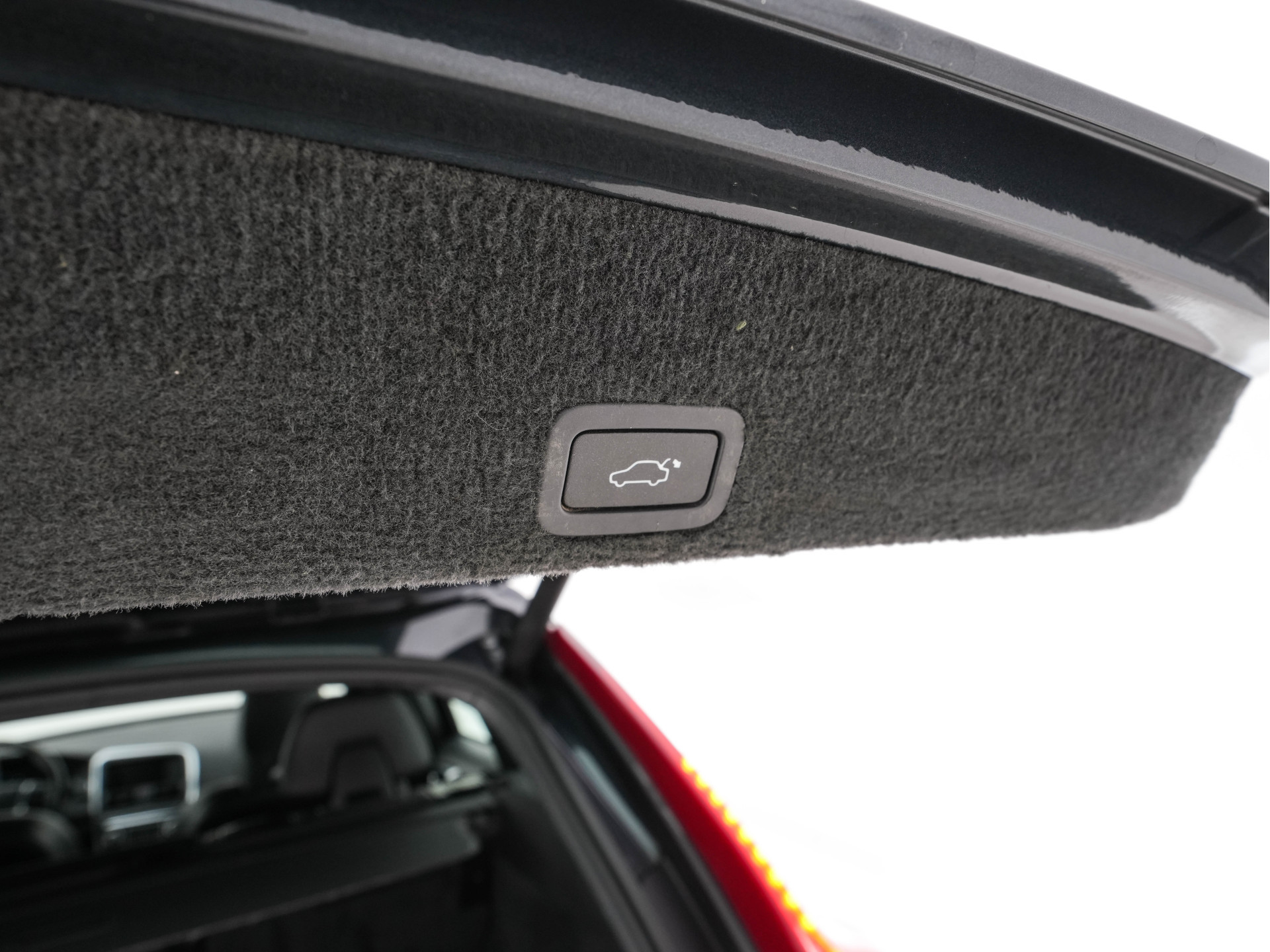 Volvo XC60 2.0 D4 FWD Ocean Race *NAVI-FULLMAP | FULL-LEATHER | MEMORY-PACK | TOWBAR | ECC | PDC | CRUISE | COMFORT-SEATS | 19"ALU*