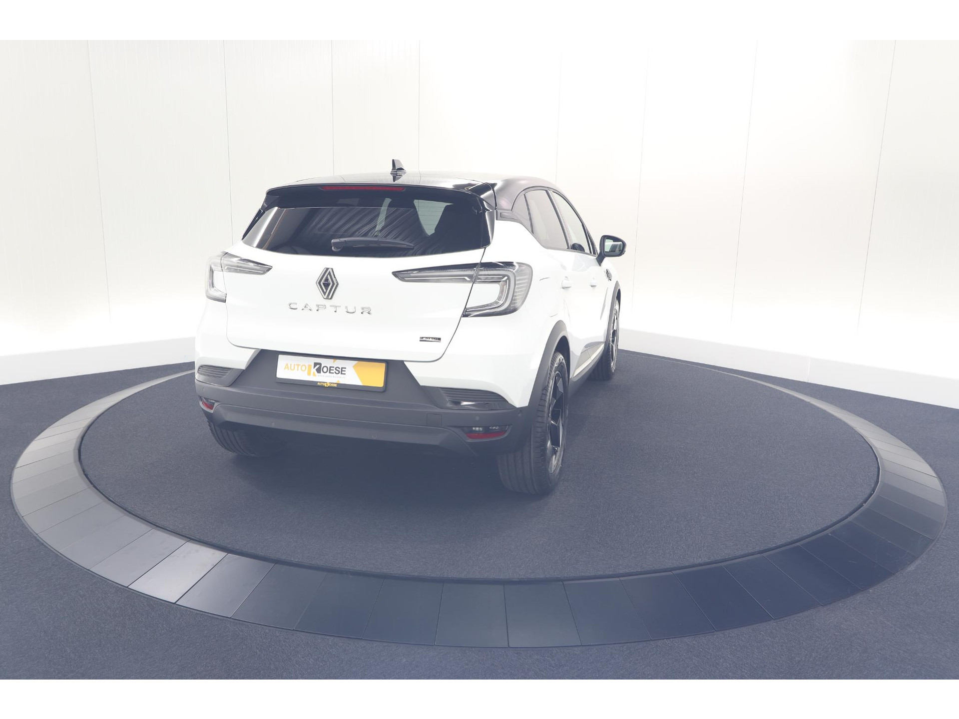 Renault Captur 1.8 E-Tech Full Hybrid 160 Techno | Camera | Winterpakket | Adaptieve Cruise Control | Apple Carplay