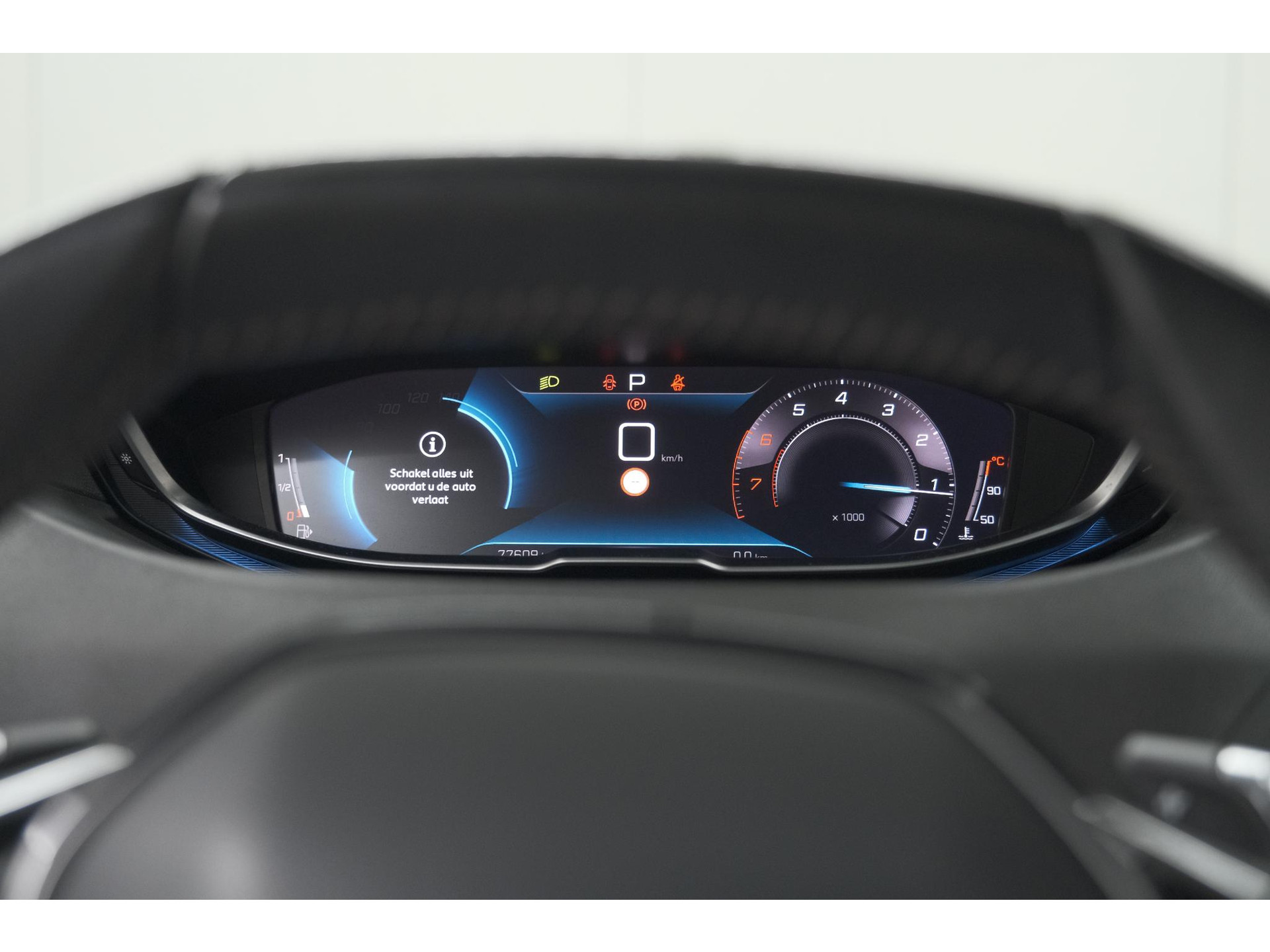 Peugeot 5008 PureTech 130 EAT8 Active Pack Business | 7 Zitplaatsen | Camera | Navigatie | Apple Carplay | Parkeersensoren