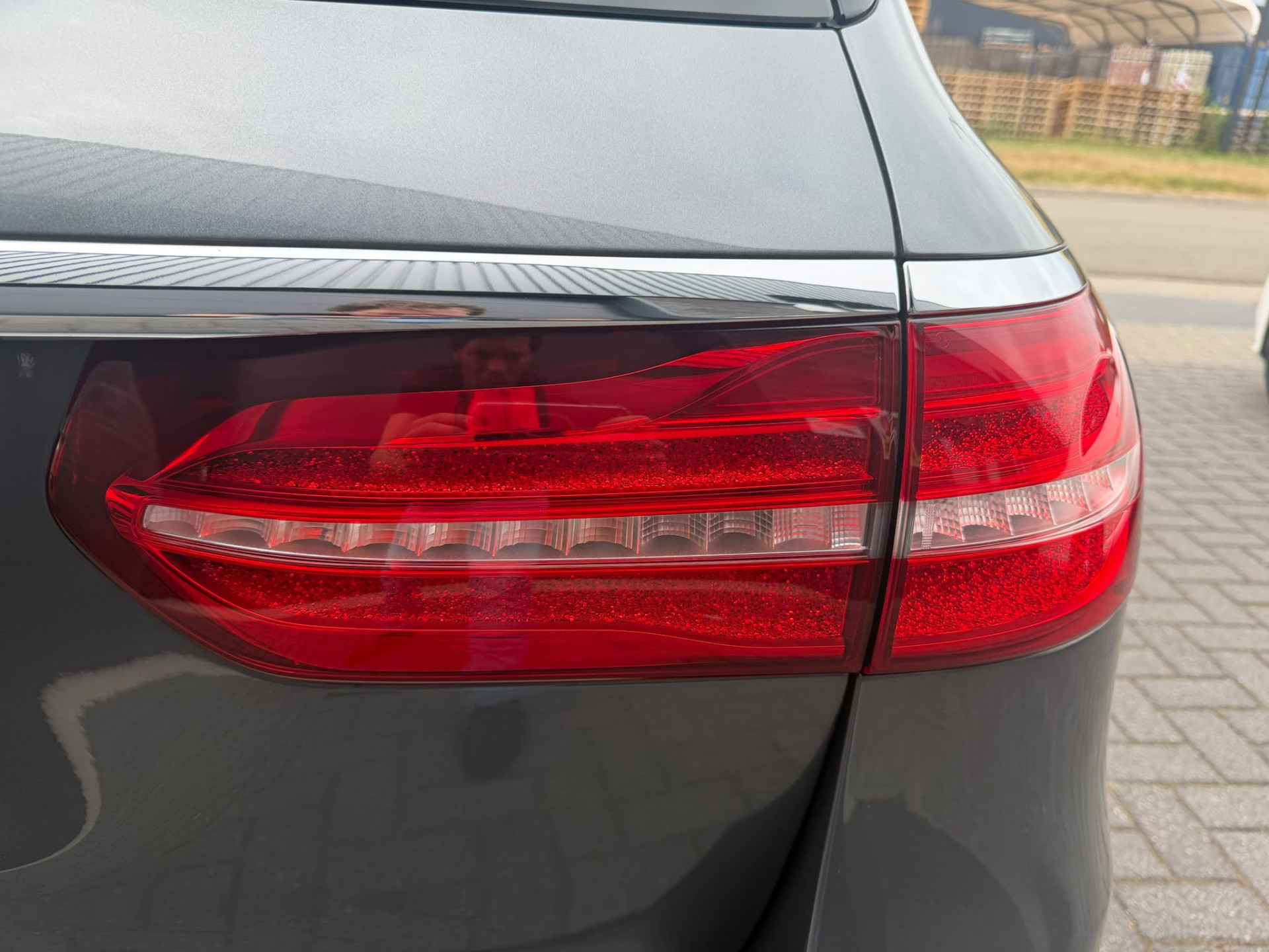 Mercedes-Benz E-klasse Estate 200 Premium 3/6/12 MND GARANTIE  | AUTOMAAT | NIEUWE APK | LEDER | PDC | NAVI | CRUISE |