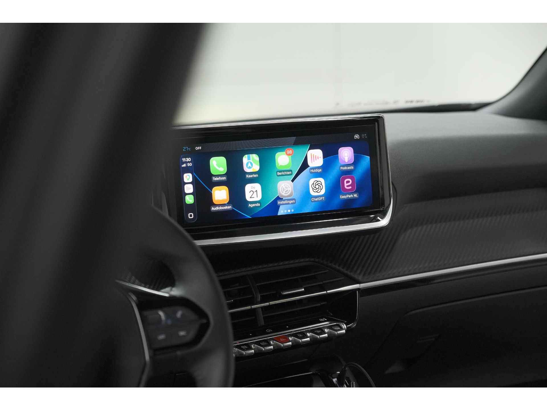 Peugeot 2008 PureTech 100 Allure | Allseason Banden | 360 Camera | Adaptieve Cruise Control | Dodehoekdetetie | Navigatie