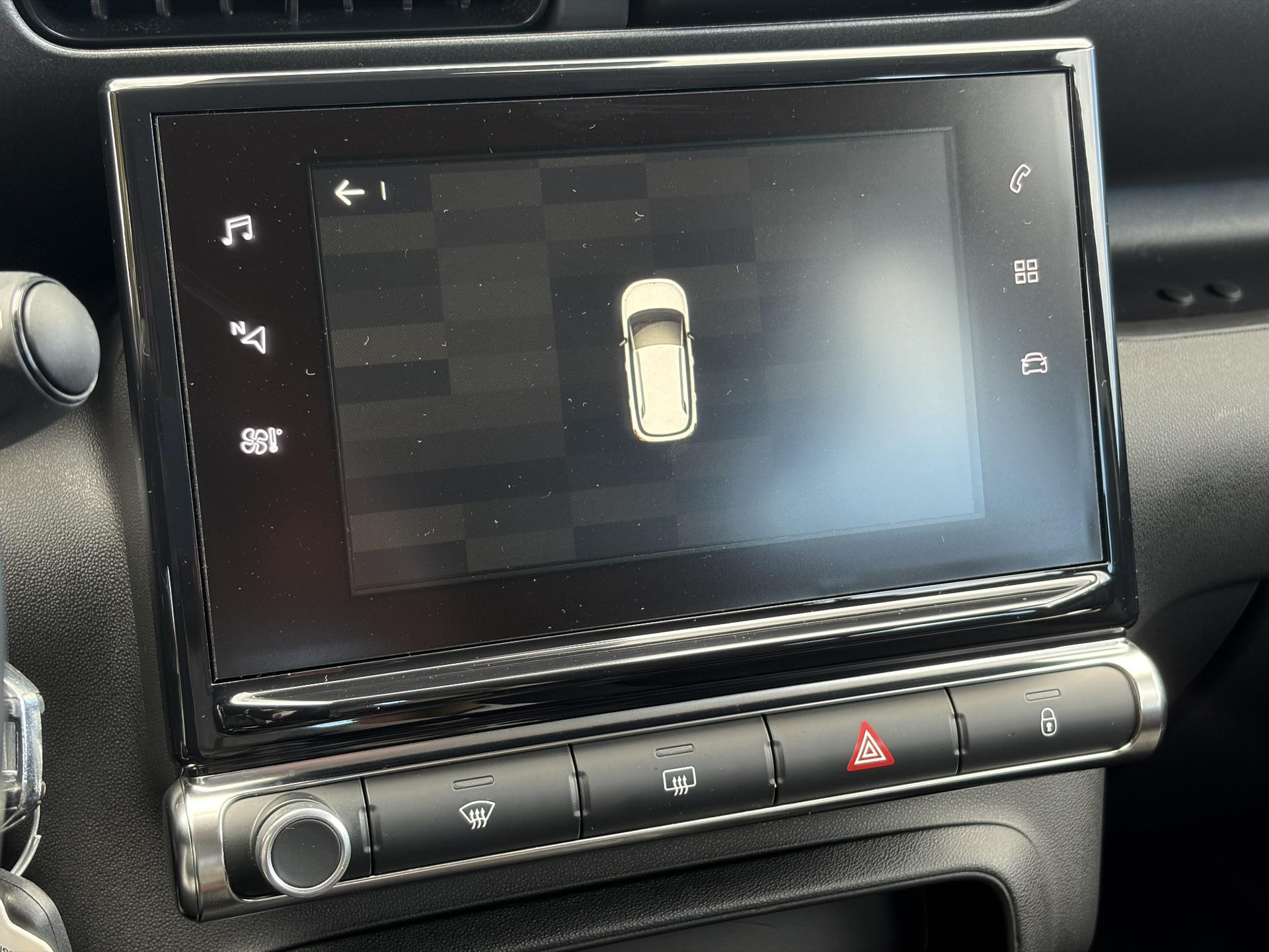 Citroen C3 Aircross 1.2 PureTech Feel ✓Draadloze telefoonlader✓Carplay✓Navi✓Clima✓Cruise ✓Pdc✓Lm velgen✓2e Eigenaar✓Net beurt gehad✓Lm velgen✓N.A.P✓Apk tot 10-2027