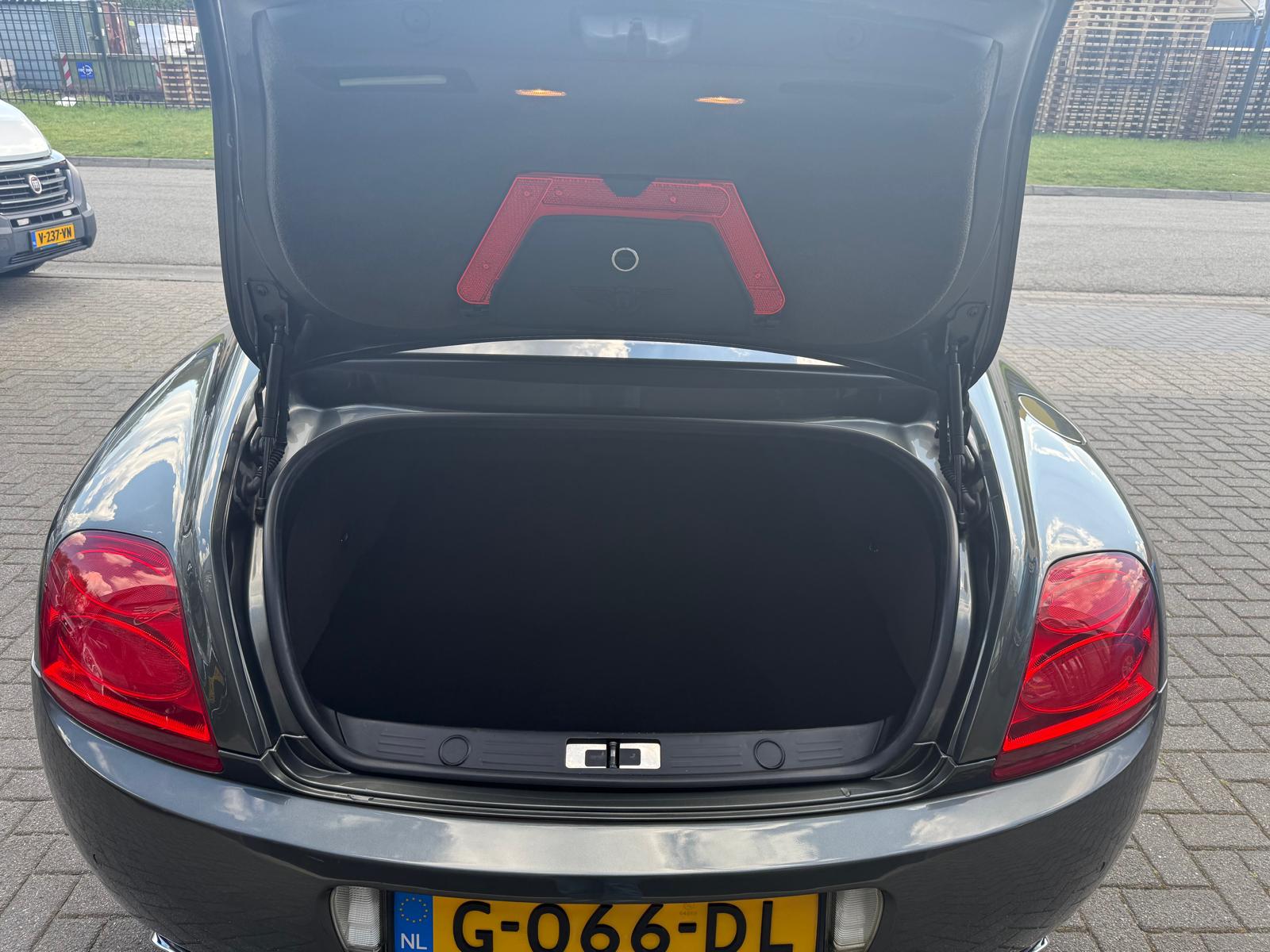 Bentley Continental GT 6.0 W12 | 2E EIGENAAR | 3/6/12MND GARANTIE | XENON | CRUISE | STOELVERWARMING | CLIMA | NAVI |