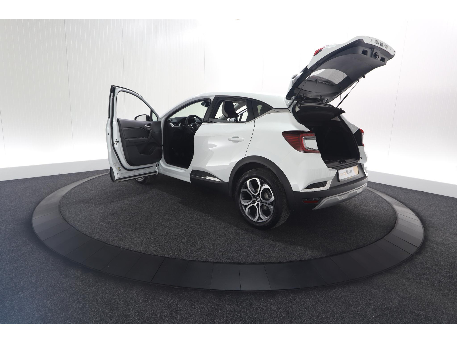 Renault Captur TCe 90 Techno | Camera | Navigatie | Pack Winter | Apple Carplay