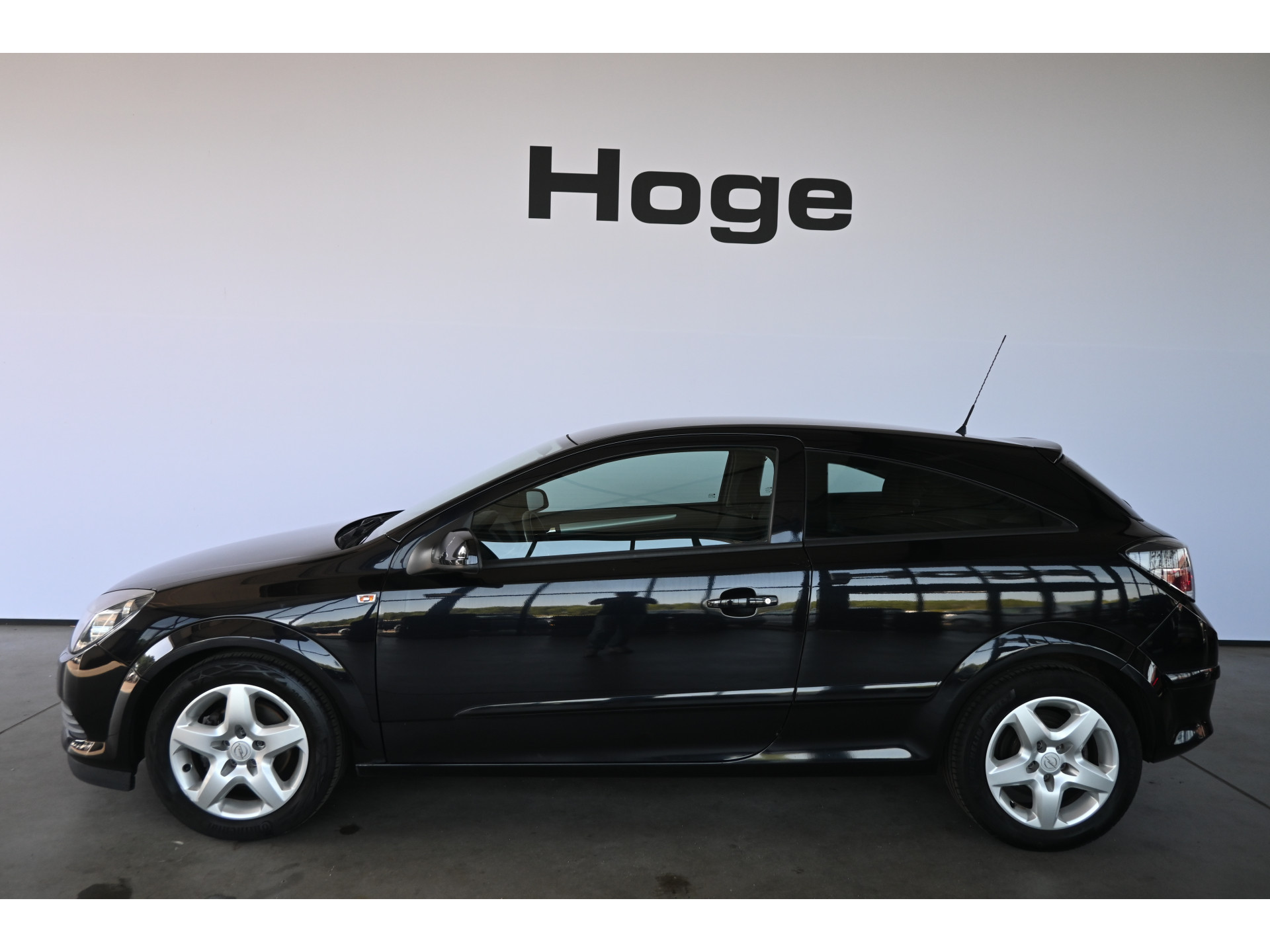 Opel Astra GTC 1.4 Edition Airco Elektrisch Pakket! All in Prijs! TEKST LEZEN! Inruil Mogelijk!