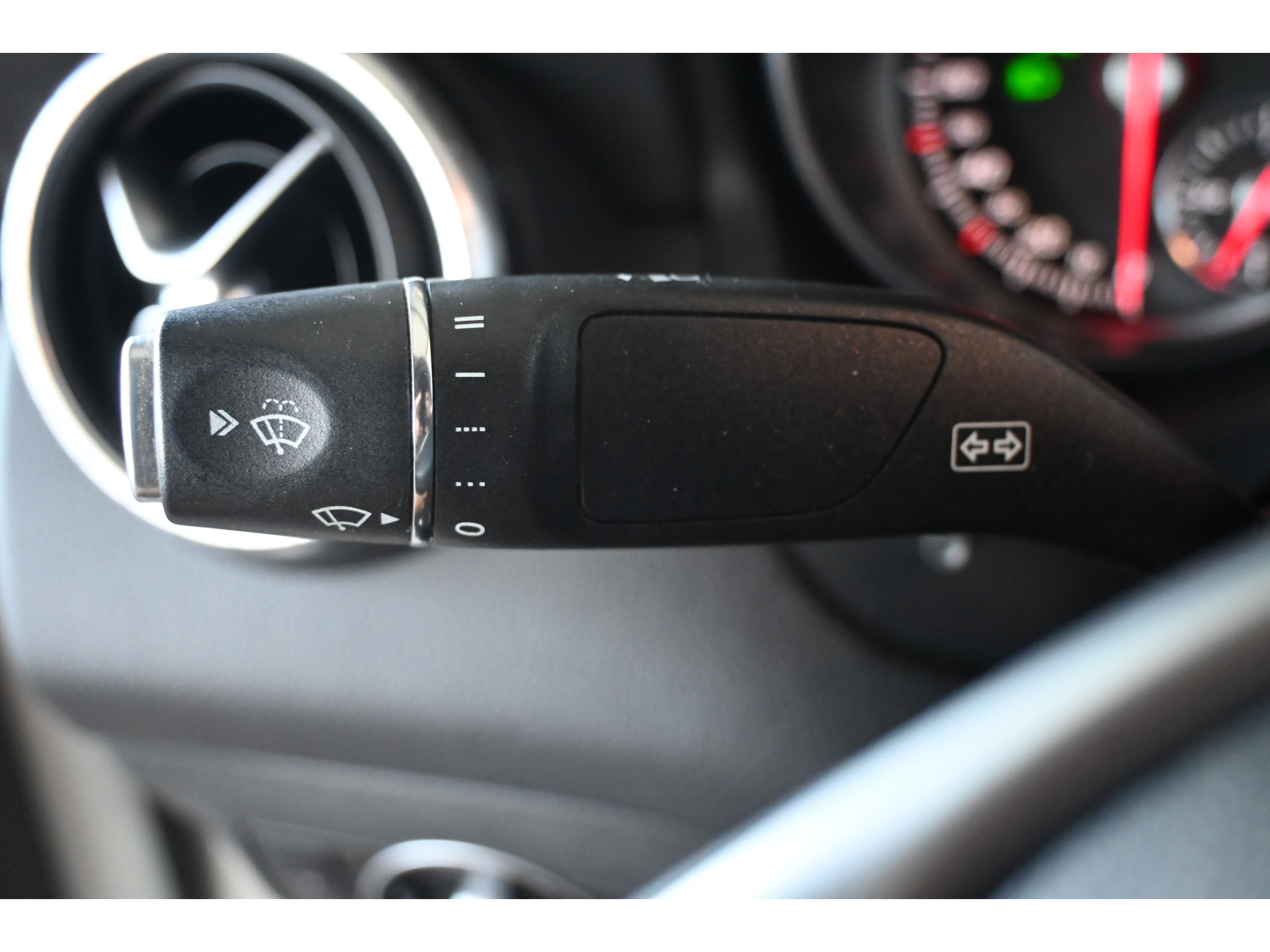 Mercedes-Benz CLA-klasse 180 AMG Night Edition Plus Clima Cruise Xenon LED Navigatie Inruil mogelijk