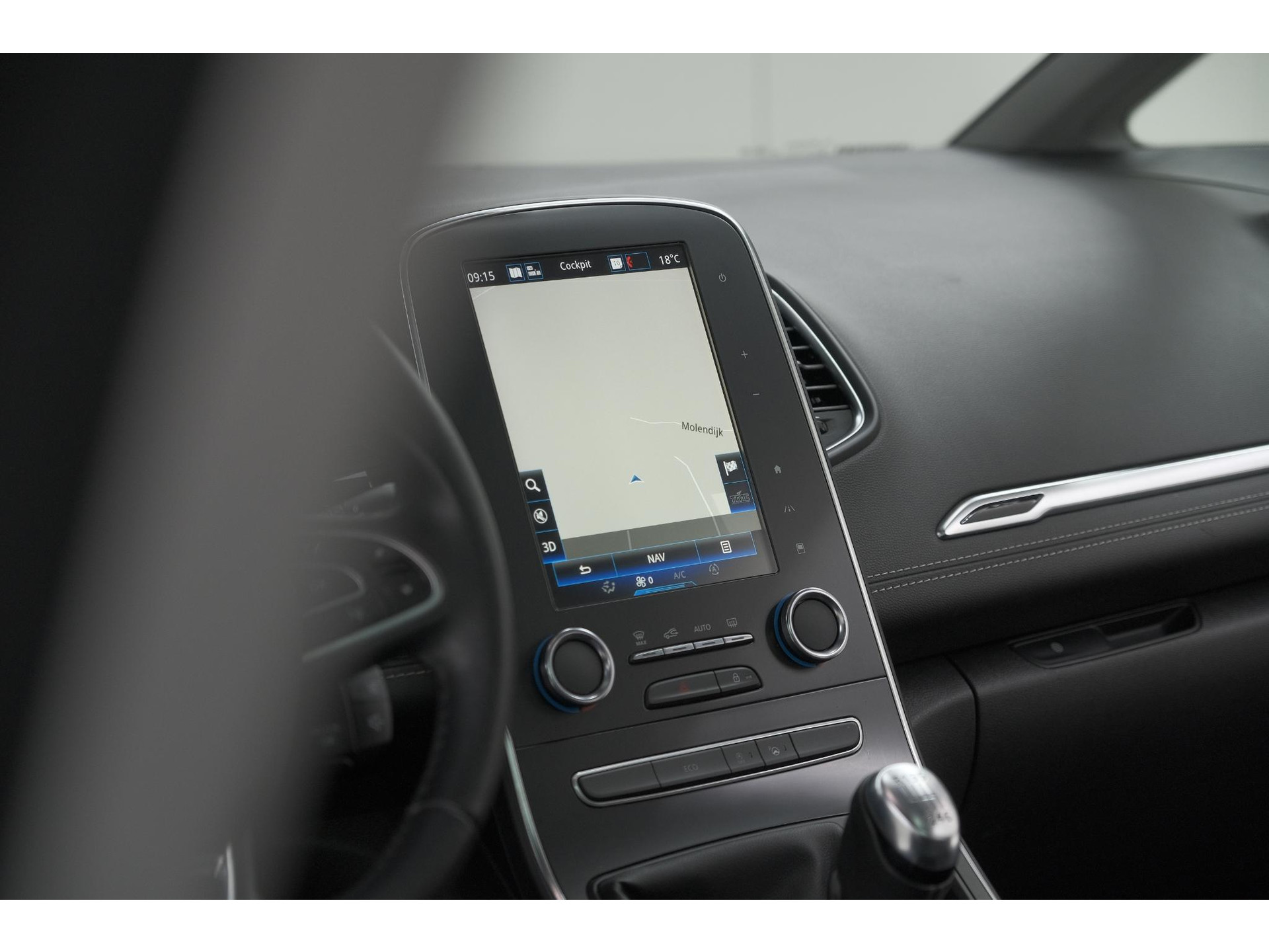 Renault Scénic TCe 130 Intens | Trekhaak | Panoramadak | Camera | Apple Carplay | Dodehoekdetectie