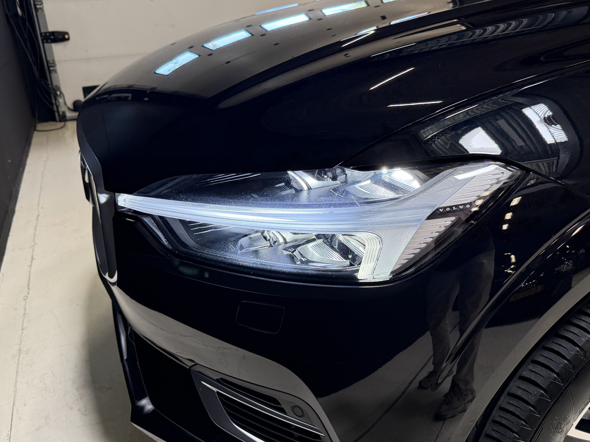Volvo XC60 2.0 Recharge T8 AWD Inscription | Panoramadak | Elektr. trekhaak | Harman/Kardon | Camera | Stoel/stuurverwarming | Adapt. cruise