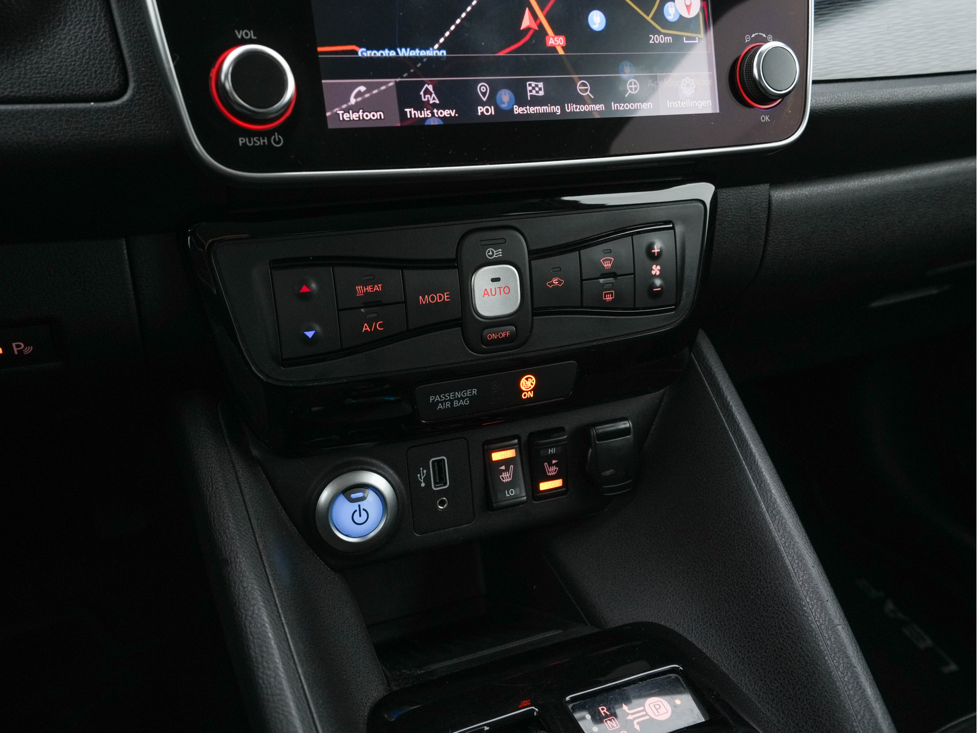 Nissan LEAF 3.Zero Limited Edition 62 kWh {SOH-93%} (INCL-BTW) Aut. *HEATPUMP | LEATHER | FULL-LED | DIGI-COCKPIT | TOPVIEW | BOSE-AUDIO | KEYLESS | DAB+ | BLINDSPOT | ECC | ADAPTIVE-CRUISE | PDC | HEATED-COMFORTSEATS | PRIVACYGLASS | 17"ALU*