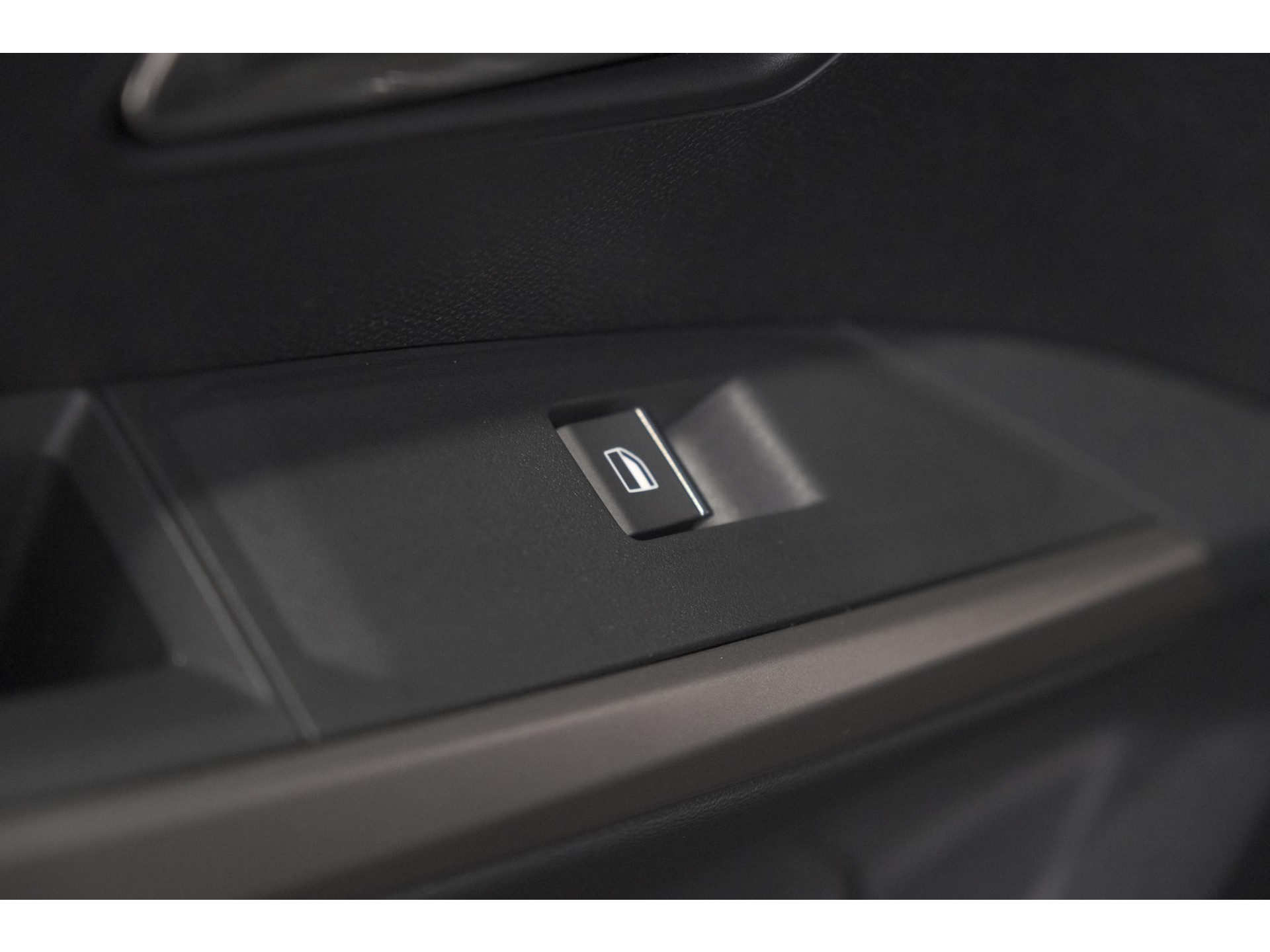 Peugeot 3008 1.2 Hybrid 145 GT | 360 Camera | Adaptieve Cruise Control | Stoelen Pakket | Elektrische Kofferklep