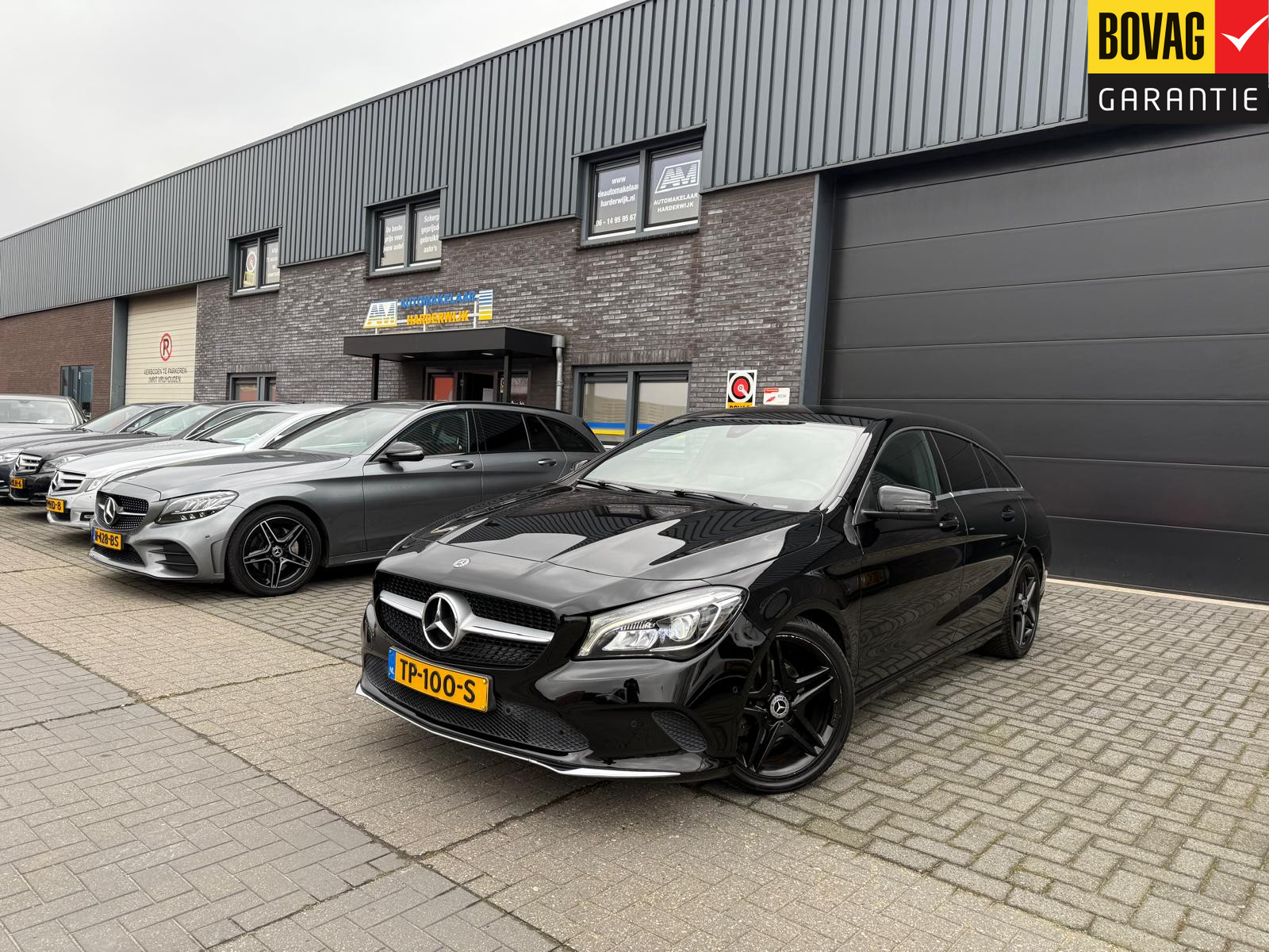 Mercedes-Benz CLA-klasse Shooting Brake 180 d Business Solution | 1E EIGENAAR | 3/6/12MND GARANTIE | AUTOMAAT | AIRCO | CRUISE | NAVI | LMV | LED | TREKHAAK |