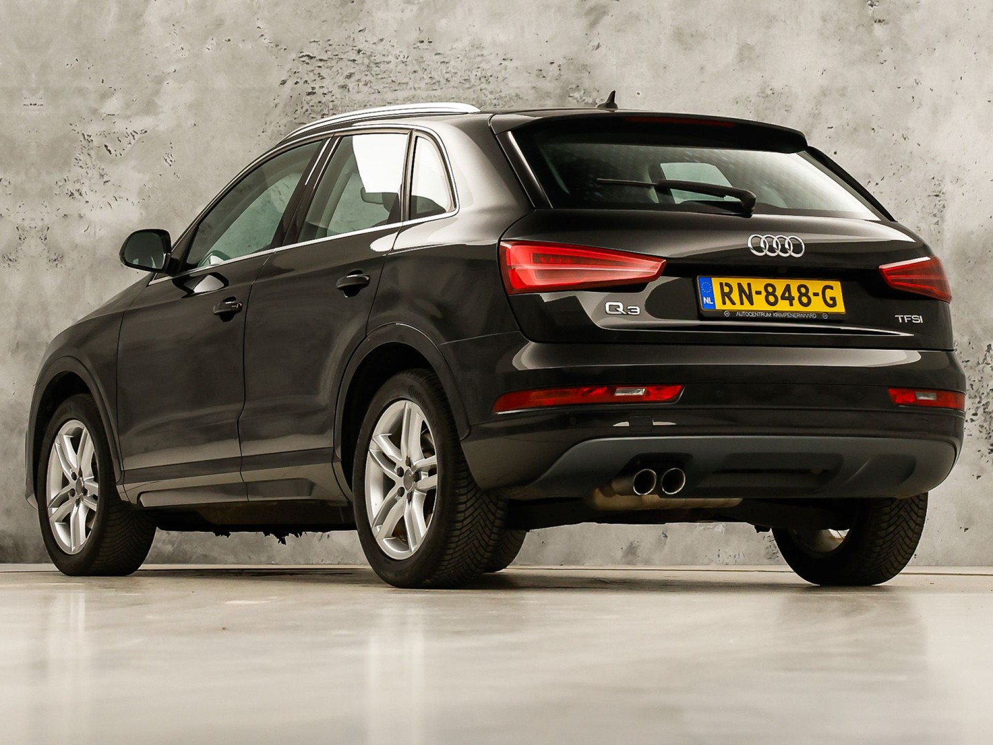 Audi Q3 1.4 TFSI Sport 150Pk Automaat (NAVIGATIE, CLIMATE, CAMERA, STOELVERWARMING, SPORTSTOELEN, XENON, DRIVE SELECT, CRUISE, NIEUWSTAAT)