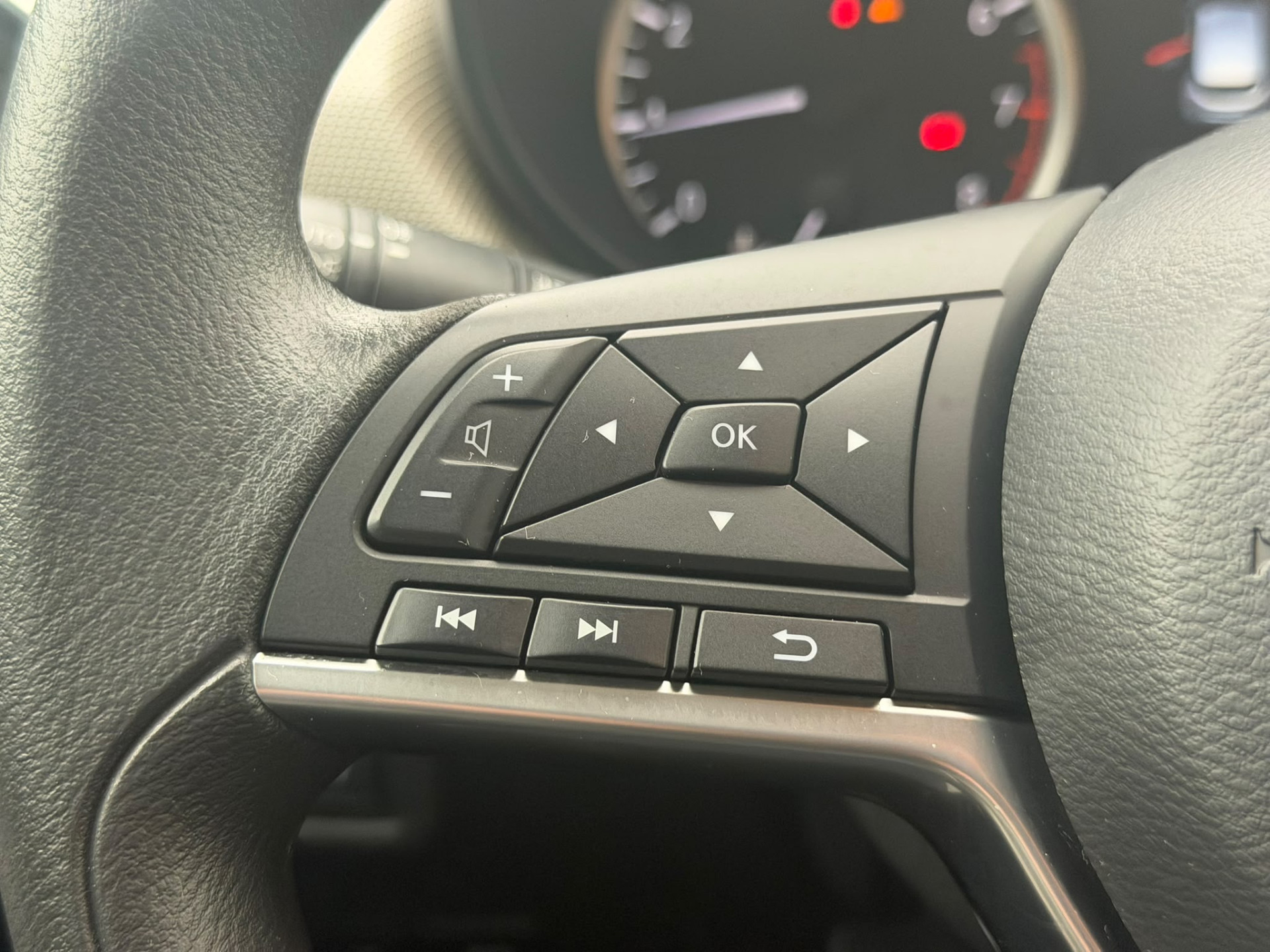 Nissan Micra 0.9 IG-T N-Connecta | 2E EIGENAAR | 3/6 OF 12MND GARANTIE | AIRCO | NAVI | CAMERA | LMV |