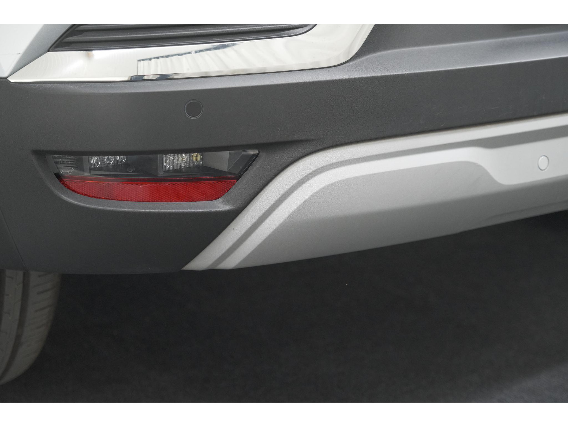Renault Captur 1.6 E-Tech full hybrid 145 techno | Camera | Parkeersensoren | Climate control | Keyless