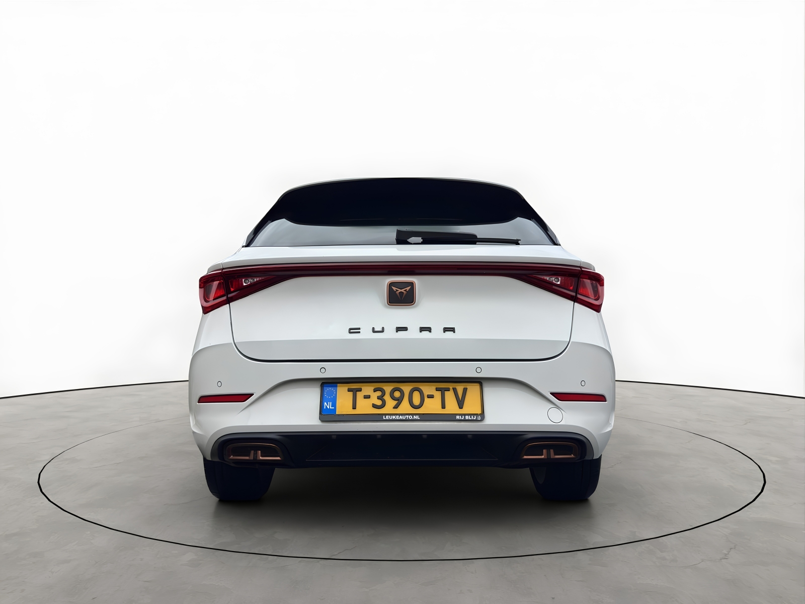 CUPRA Leon Sportstourer 1.4 e-Hybrid 245PK VZ Adrenaline Pano Keyless Schaalstoelen