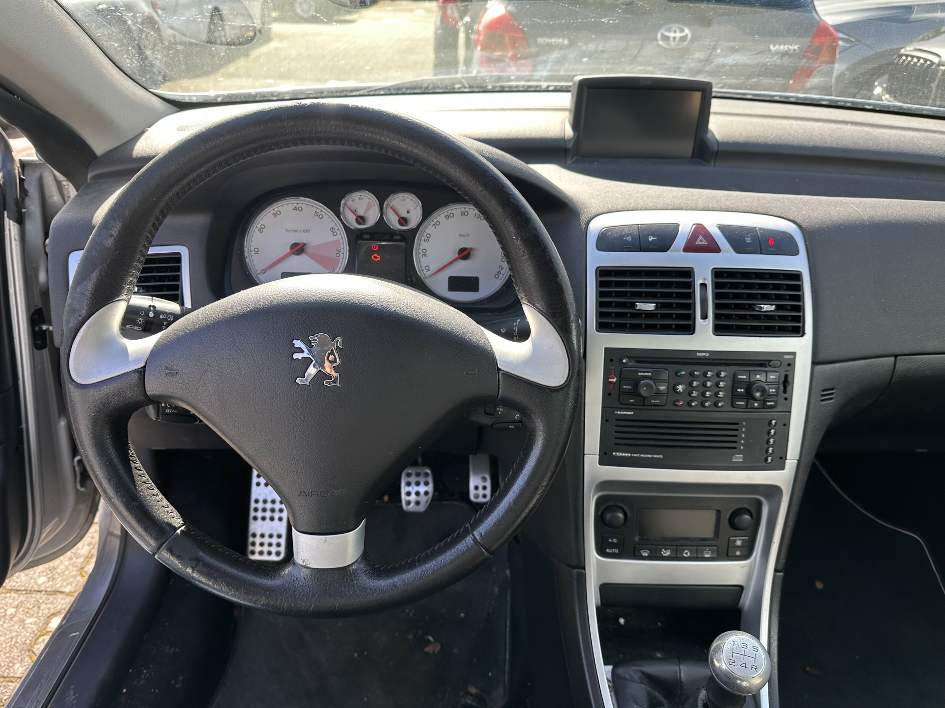 Peugeot 307 CC 2.0-16V ⚠️ BROKEN TIMING BELT ⚠️ *SPORT-SEATS | ECC | PDC | CRUISE | 16''ALU*