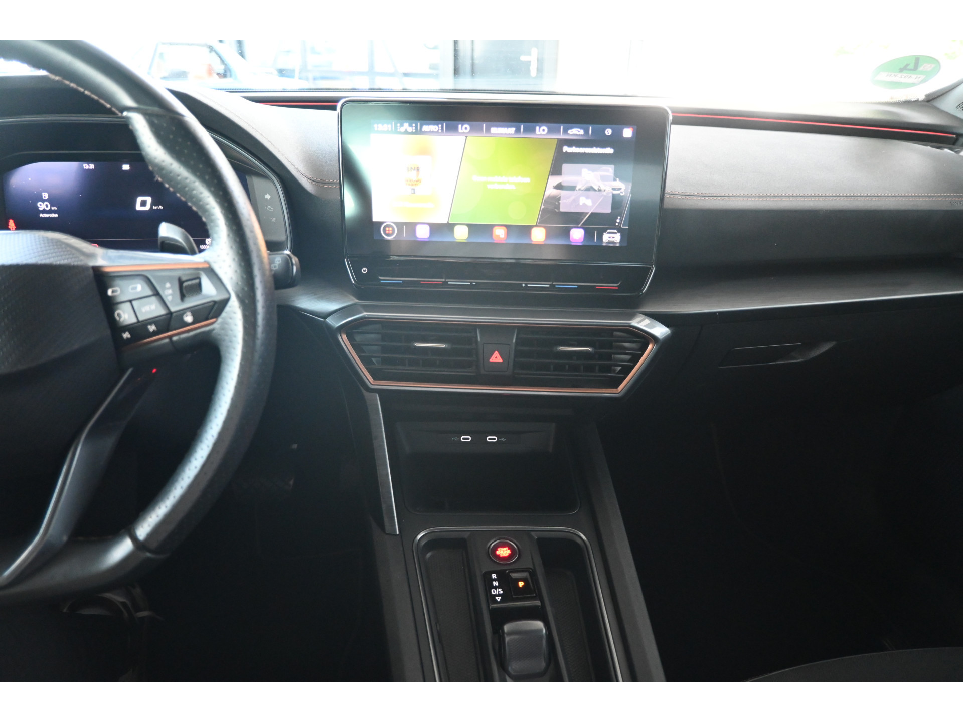 CUPRA Formentor 1.5 TSI Automaat Clima Adaptieve cruise Navigatie Apple carplay Trekhaak PDC Inruil mogelijk