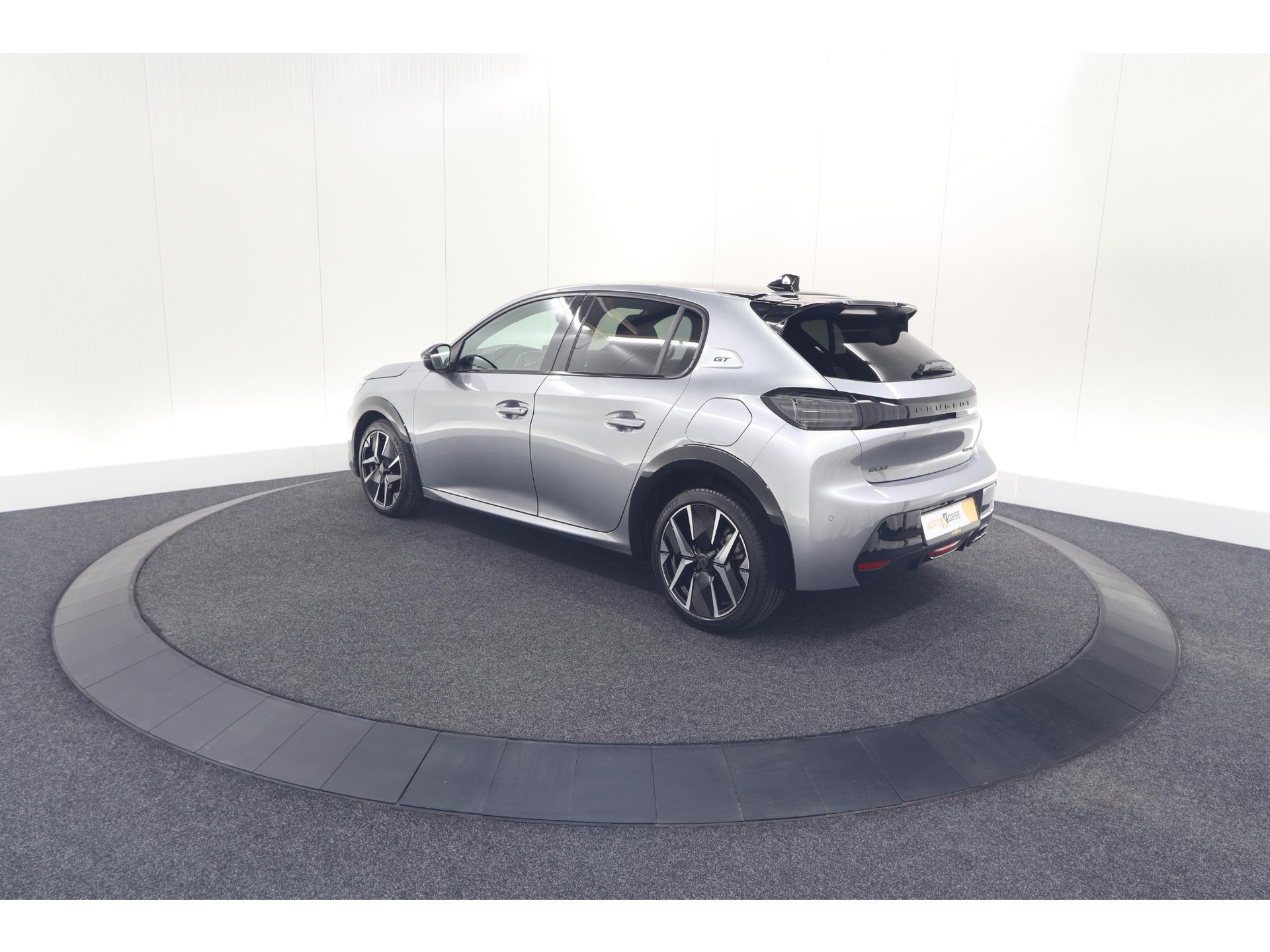 Peugeot 208 Hybrid 136 e-DCS6 GT | Camera | Apple Carplay & Android Auto | Parkeersensoren