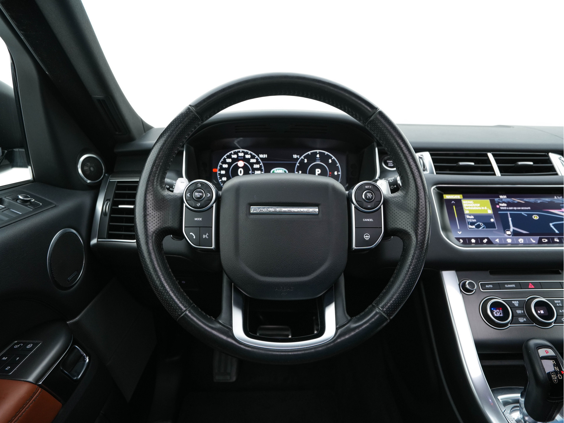 Land Rover Range Rover Sport 3.0 TDV6 HSE Dynamic Aut. *PANO | DIGI-COCKPIT | LEATHER | XENON | NAVI-FULLMAP | CAMERA | KEYLESS | AIR-SUSPENSION | ECC | PDC | HEATED-SPORTSEATS | AMBIENT-LIGHT | CARBON-INLAY | SHIFT-PADDLES | CRUISE |