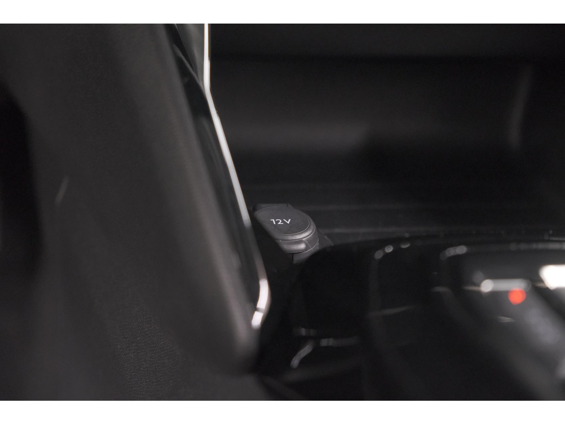 Peugeot 208 PureTech 100 EAT8 Allure Pack | Camera | Navigatie | Apple Carplay | Parkeersensoren