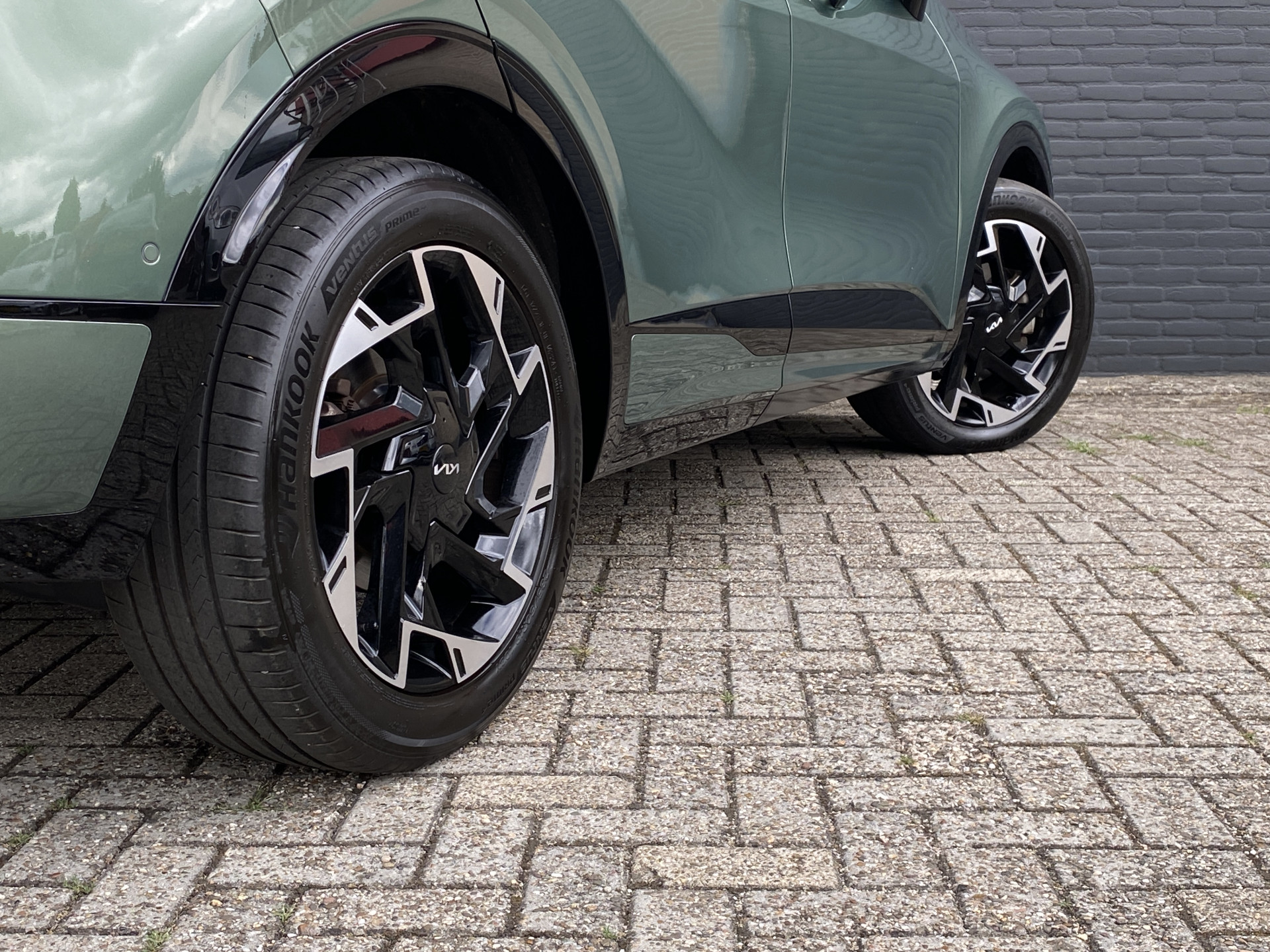Kia Sportage 1.6 T-GDi Plug-in Hybrid AWD GT-PlusLine | dealer onderh. | panoramadak | trekhaak | leder interieur | navigatie
