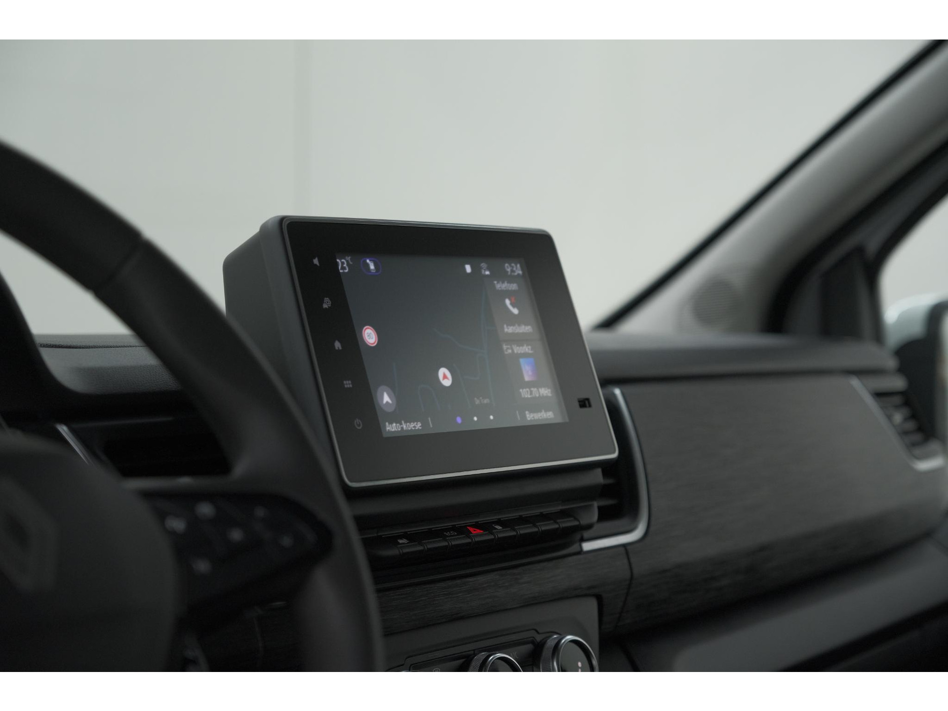 Renault Trafic E-Tech T29 L1H1 Advance 52 kWh | Laadruimte-pakket | Parkeerpakket | 3 fase lader | Camera