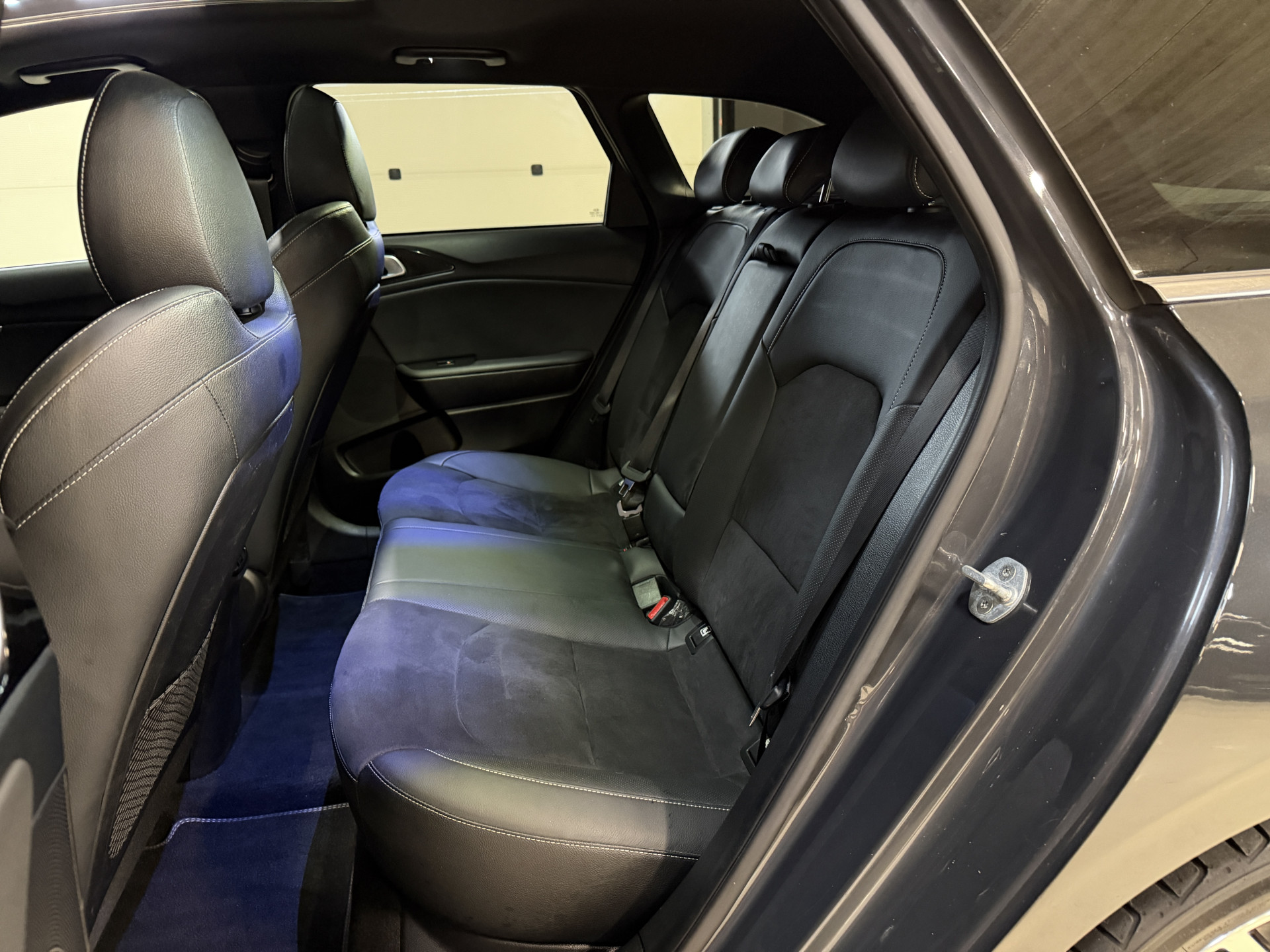 Kia Ceed Sportswagon 1.0 T-GDi GT-Line | Panoramadak | Dealer onderhouden | Camera | Afn. Trekhaak | Stoel/stuurverwarming | Carplay