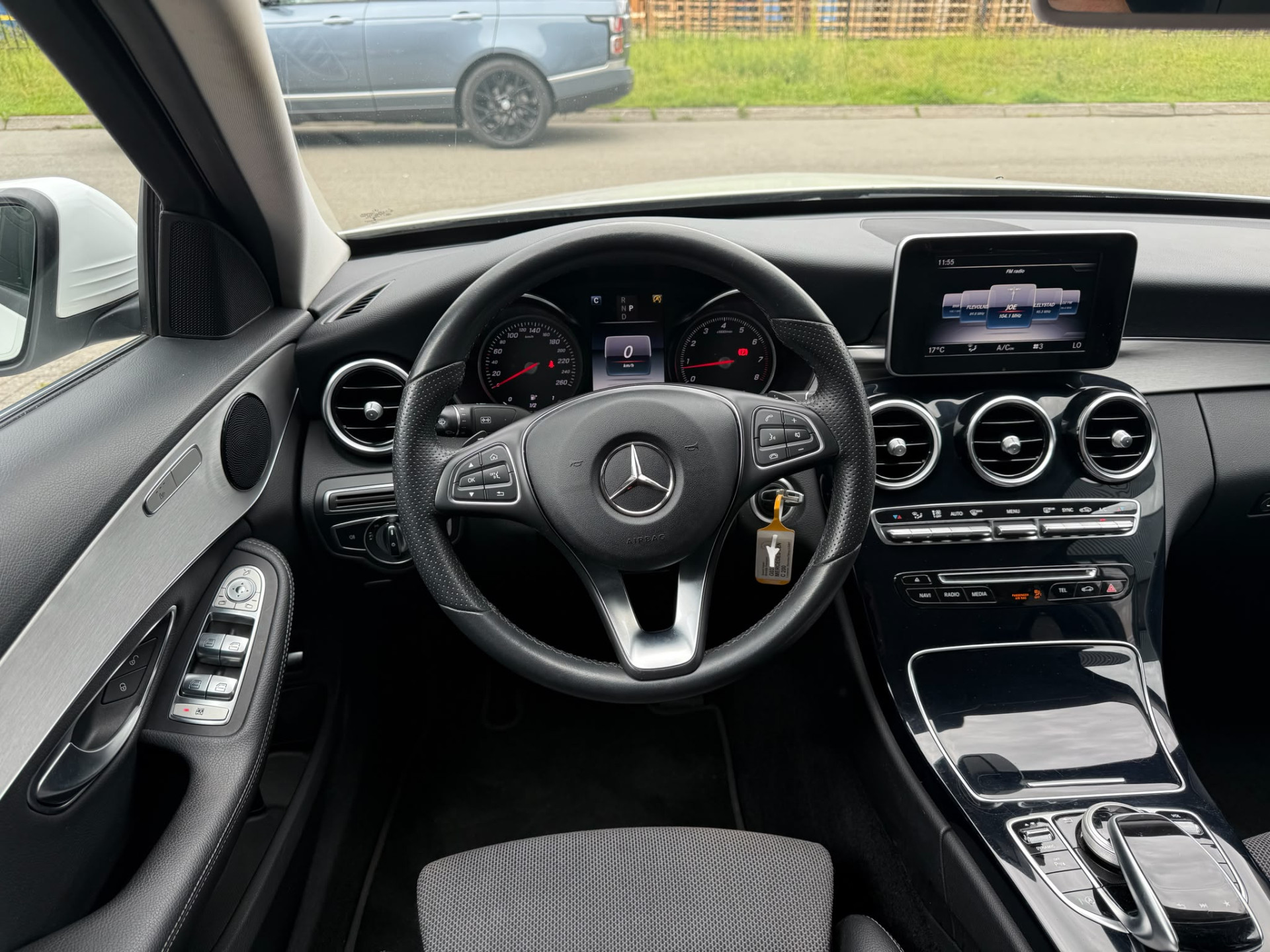 Mercedes-Benz C-klasse 200 Premium Plus | 1E EIGENAAR | 3/6/12MND GARANTIE| LED | CRUISE | SFEER | STOELVERWM. | NAVI |