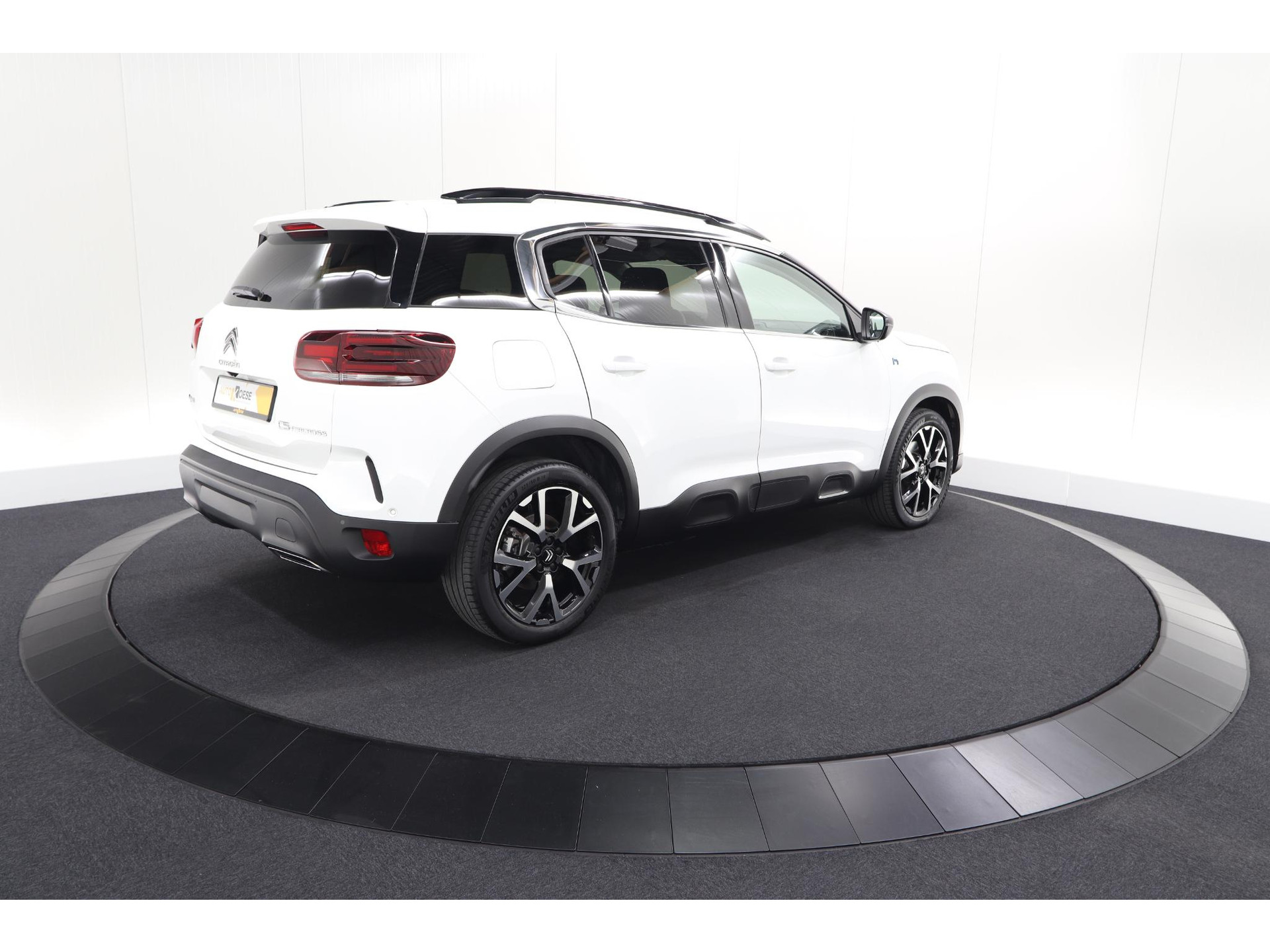 Citroen C5 Aircross 1.6 Plug-in Hybrid 225 Shine | Adaptieve Cruise Control | Pack Ambiance | Camera