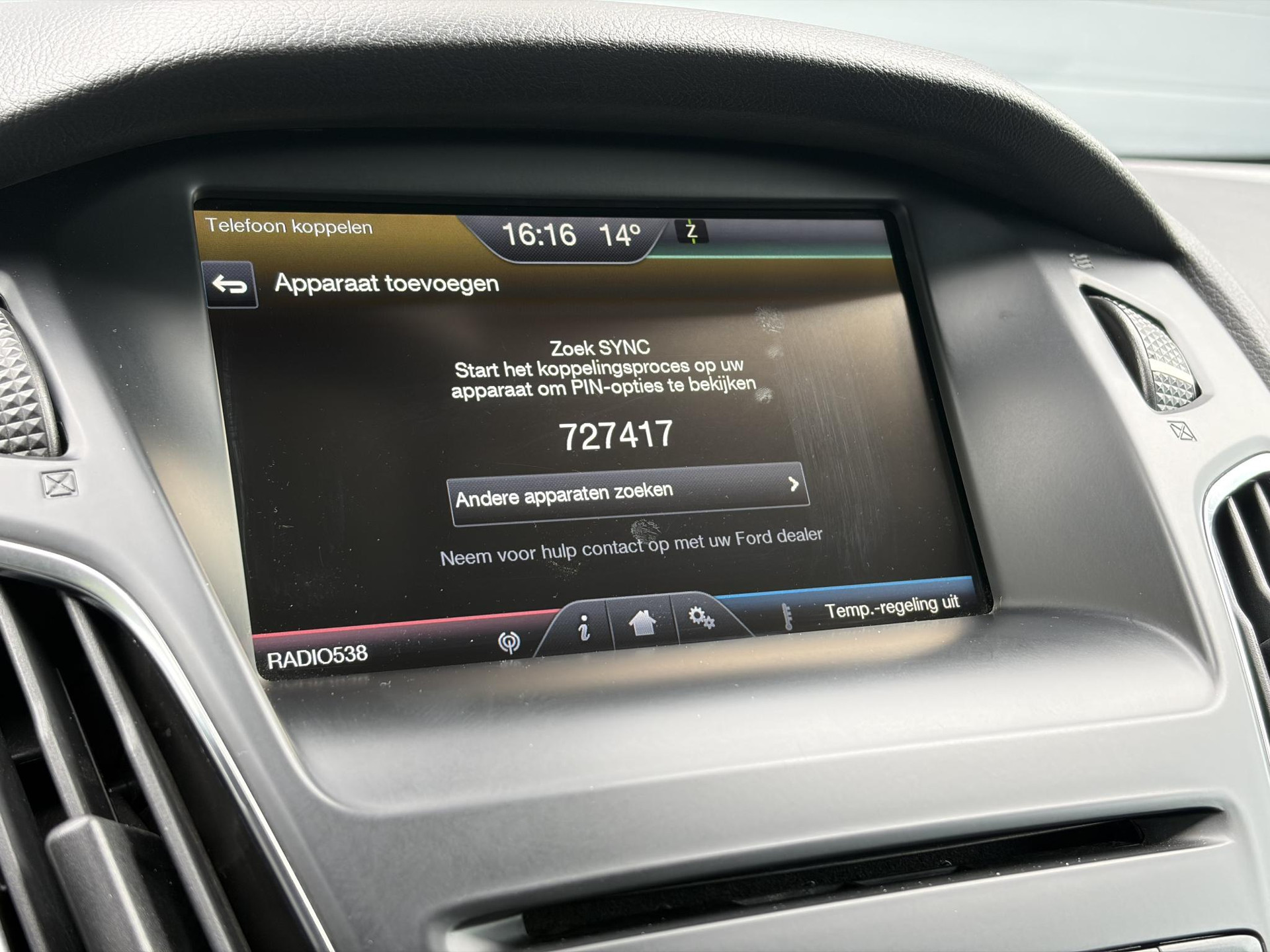Ford Focus Wagon 1.5 Titanium Edition 1e Eigenaar,150pk,Navi,Camera,6 Bak,Stoelverw,Stuurverw,Leder,Lm velgen,Pdc V+A,Elekt.stoelen,Recent beurt gehad,Apk tot 03-2027
