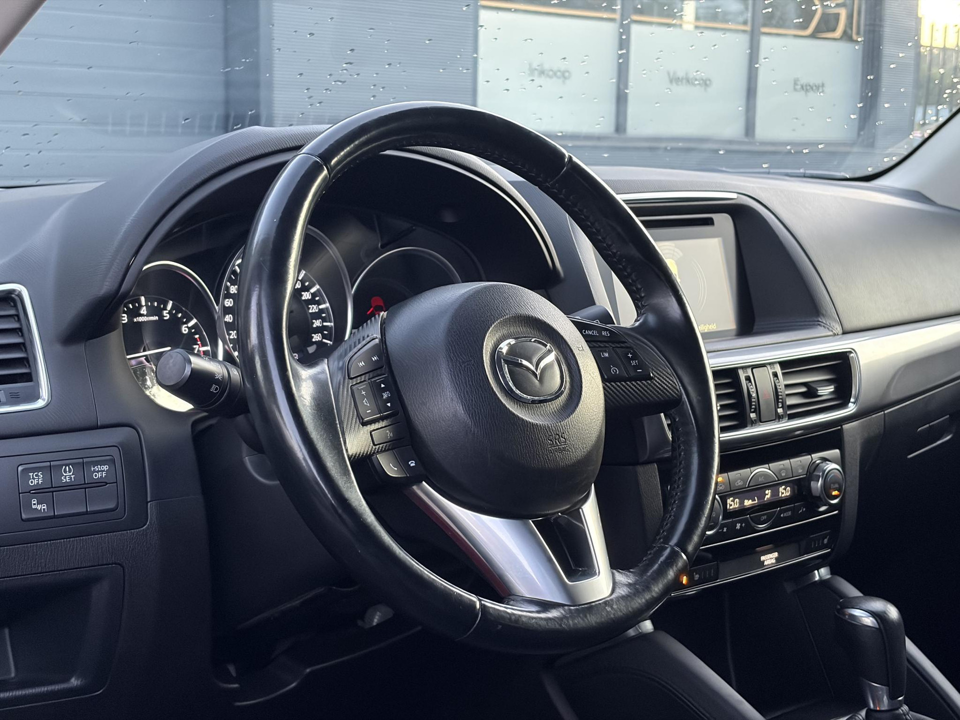Mazda CX-5 2.0 SkyActiv-G 165 Skylease GT 2WD ✓Recent beurt gehad✓Automaat✓2e Eigenaar✓Camera✓Trekhaak✓Navi✓Leder✓Keyless✓Pdc V+A✓Winterset✓165pk✓Stoelverw✓Elekt Memory Stoelen✓Rijstrooksensor✓Dodehoeksensor✓N.A.P✓Bj 12-2015✓Apk tot 07-2027