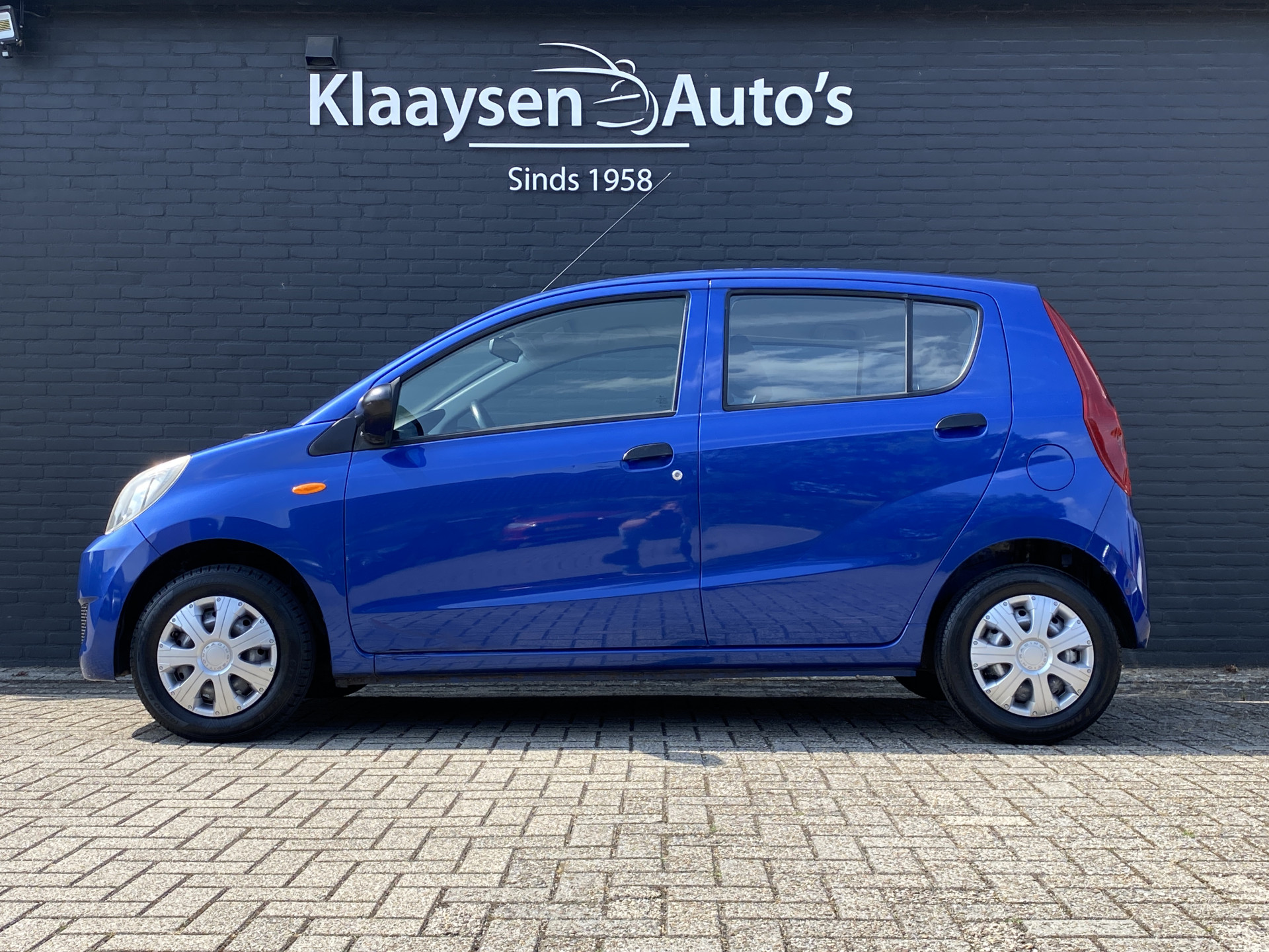 Daihatsu Cuore 1.0 Clever | dealer onderhouden | metallic lak | centrale deurvergrendeling | airbags | NL auto