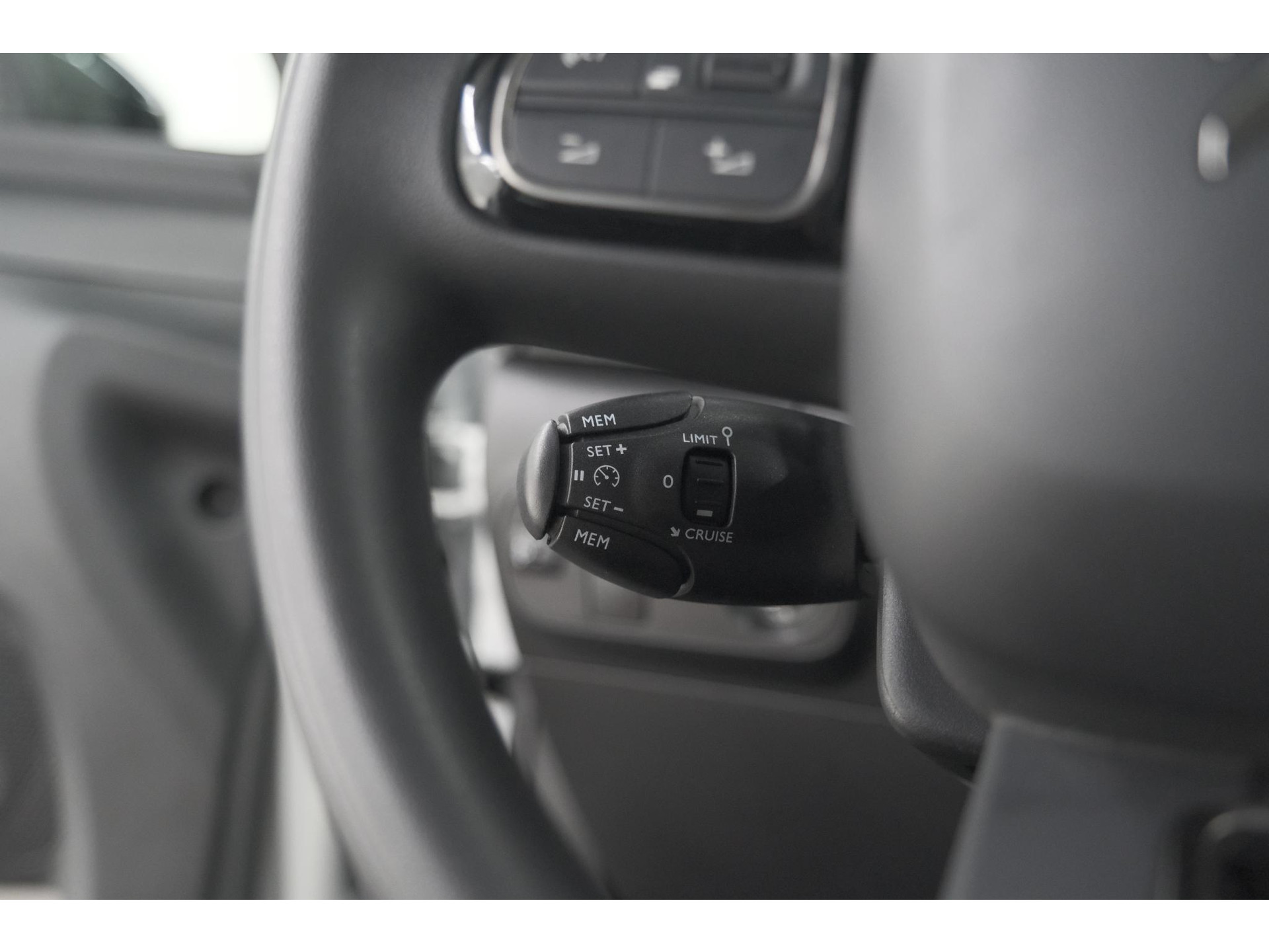 Citroen C3 PureTech 82 S&S Feel Edition | Parkeersensoren | Navigatie | Apple Carplay | Climate Control