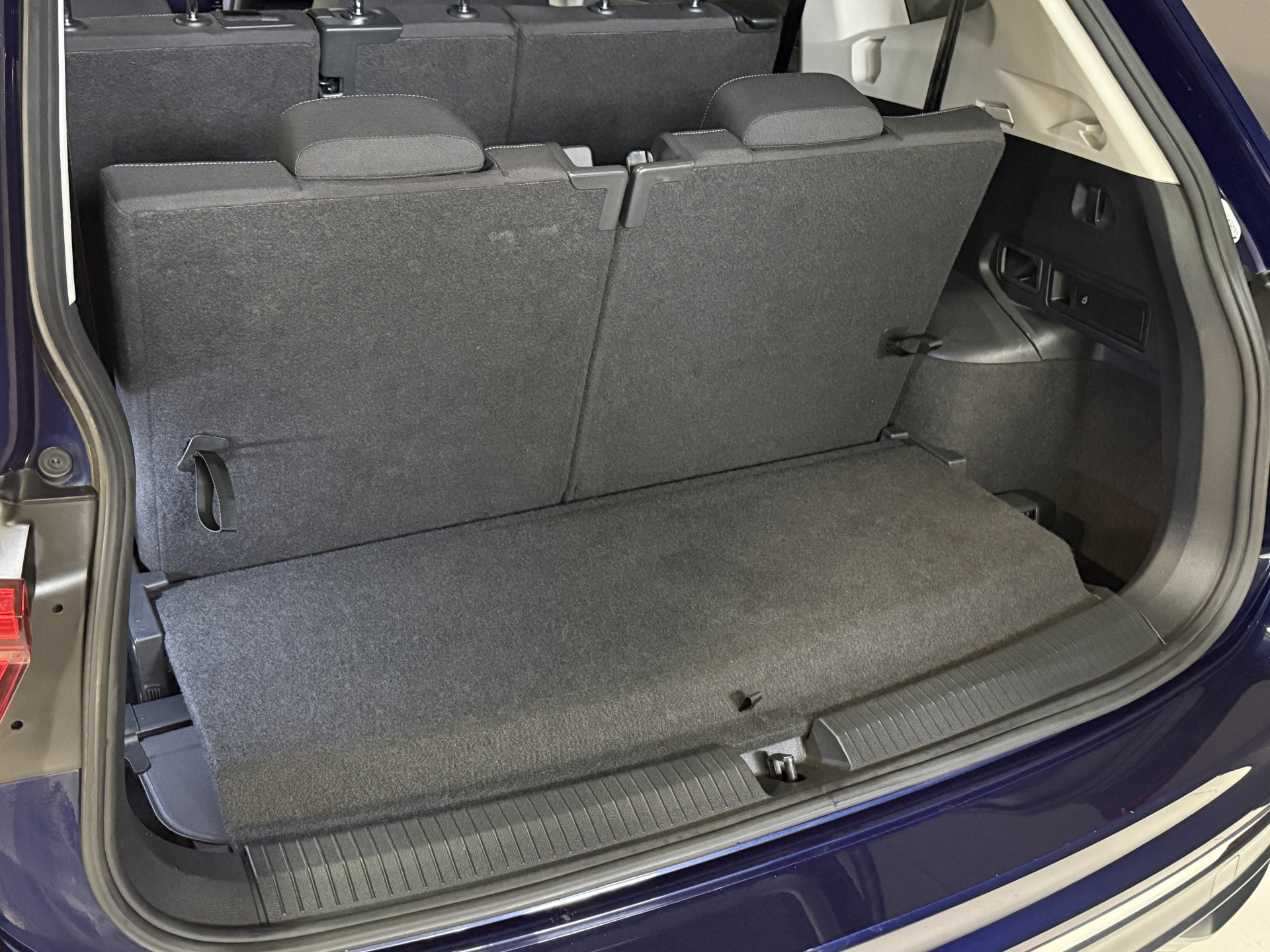 Volkswagen Tiguan Allspace 1.5 TSI Life Business 7p. | Massagestoel | Trekhaak | Camera | Stoel/Stuurverwarming | Carplay | Adaptive cruise