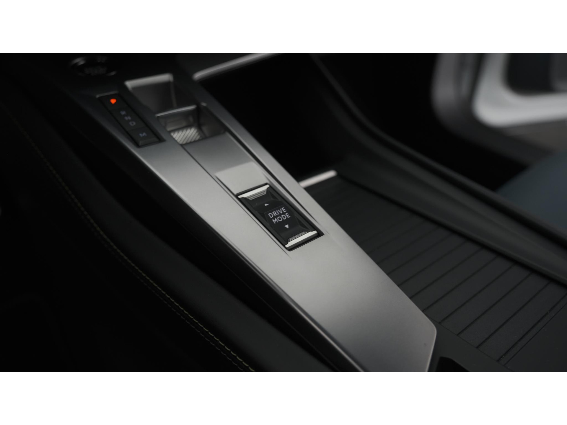 Peugeot 308 PureTech 130 GT Pack Business | Camera | Dodehoekdetectie | Apple Carplay