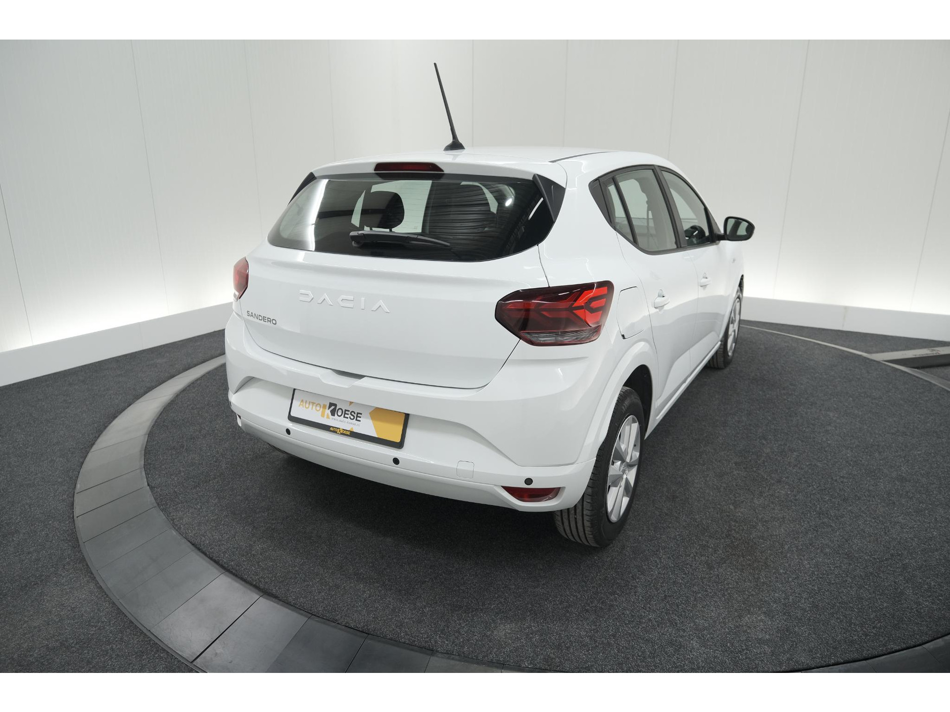 Dacia Sandero TCe 90 CVT Expression | Parkeersensoren | Apple Carplay | Cruise Control