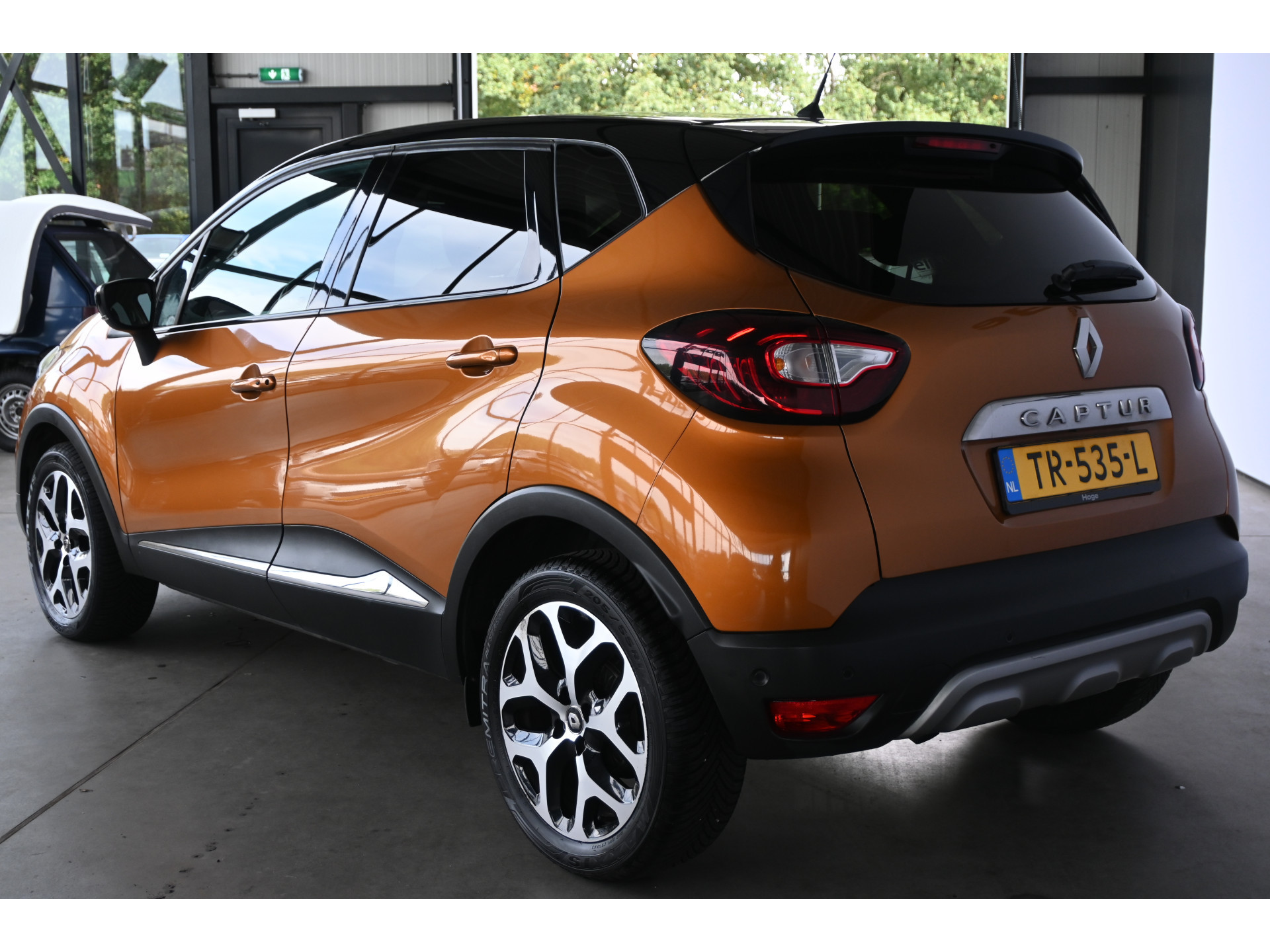 Renault Captur 0.9 TCe Intens Easy Life Nap! Clima Cruise Led Navigatie Lichtmetaal 1e Eigenaar! 100% Onderhouden! Inruil Mogelijk!