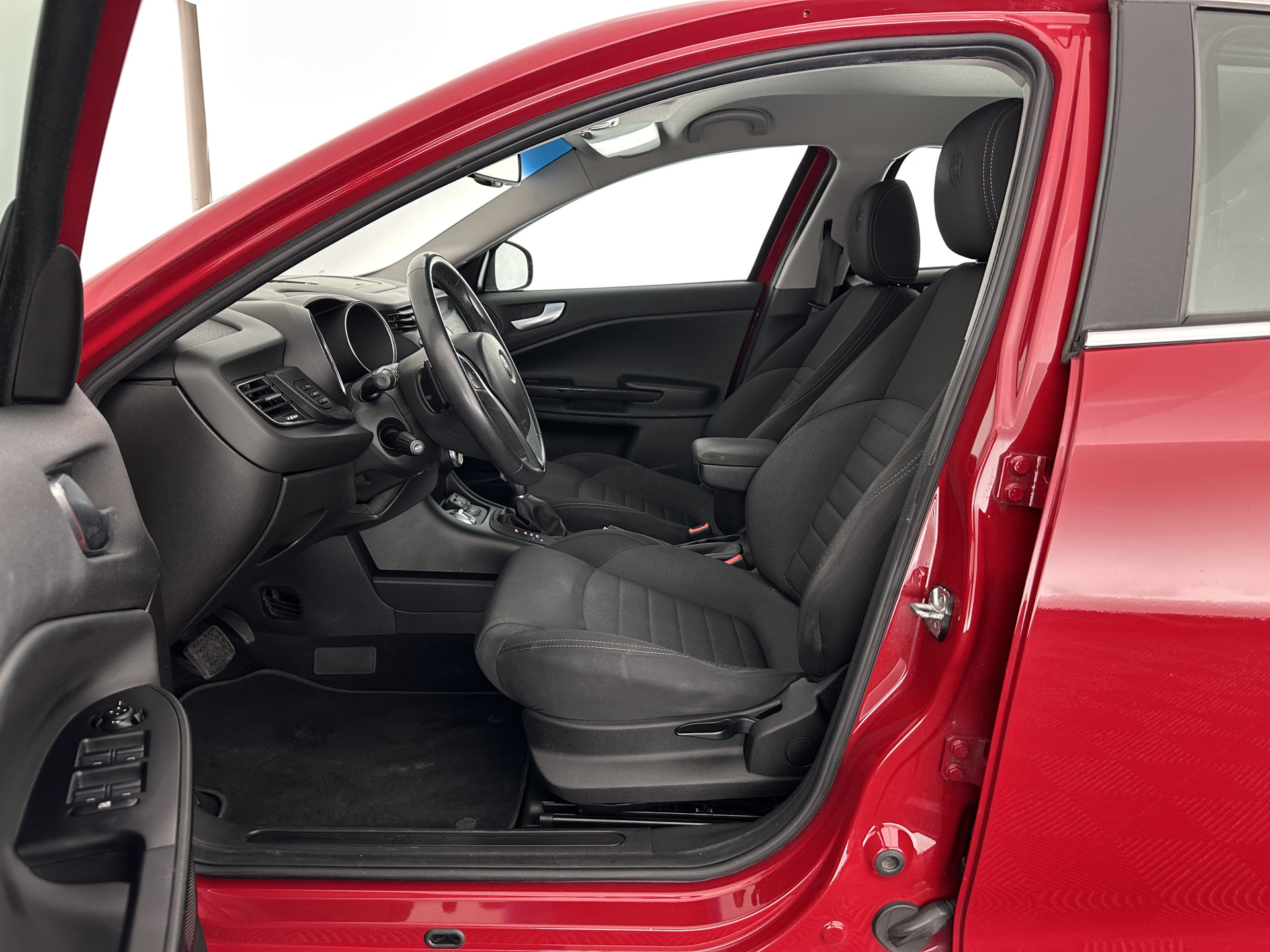 Alfa Romeo Giulietta 1.6 JTDm Super Aut. *NAVI-FULLMAP | SPORTSEATS | SHIFTPADDLES | ECC | PDC | CRUISE | 18''ALU*