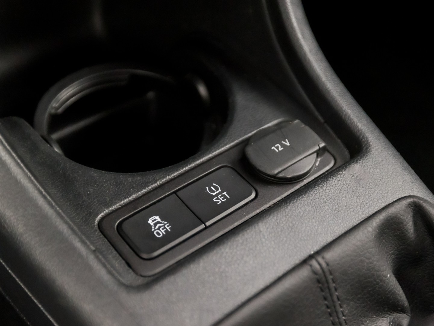 Volkswagen up! 1.0 Sport up! (AIRCO, 5 DEURS, CRUISE, PARKEERSENSOREN, GETINT GLAS, SPORTSTOELEN, LM VELGEN, NIEUWSTAAT)
